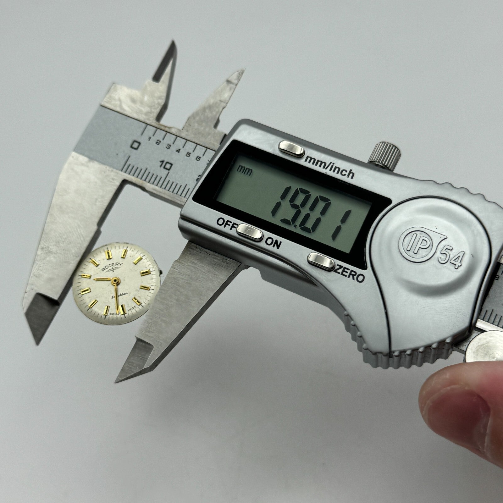 17.5mm Ladies Rotary ETA 2540 Manual Wind Watch Movement Swiss Vintage PARTS