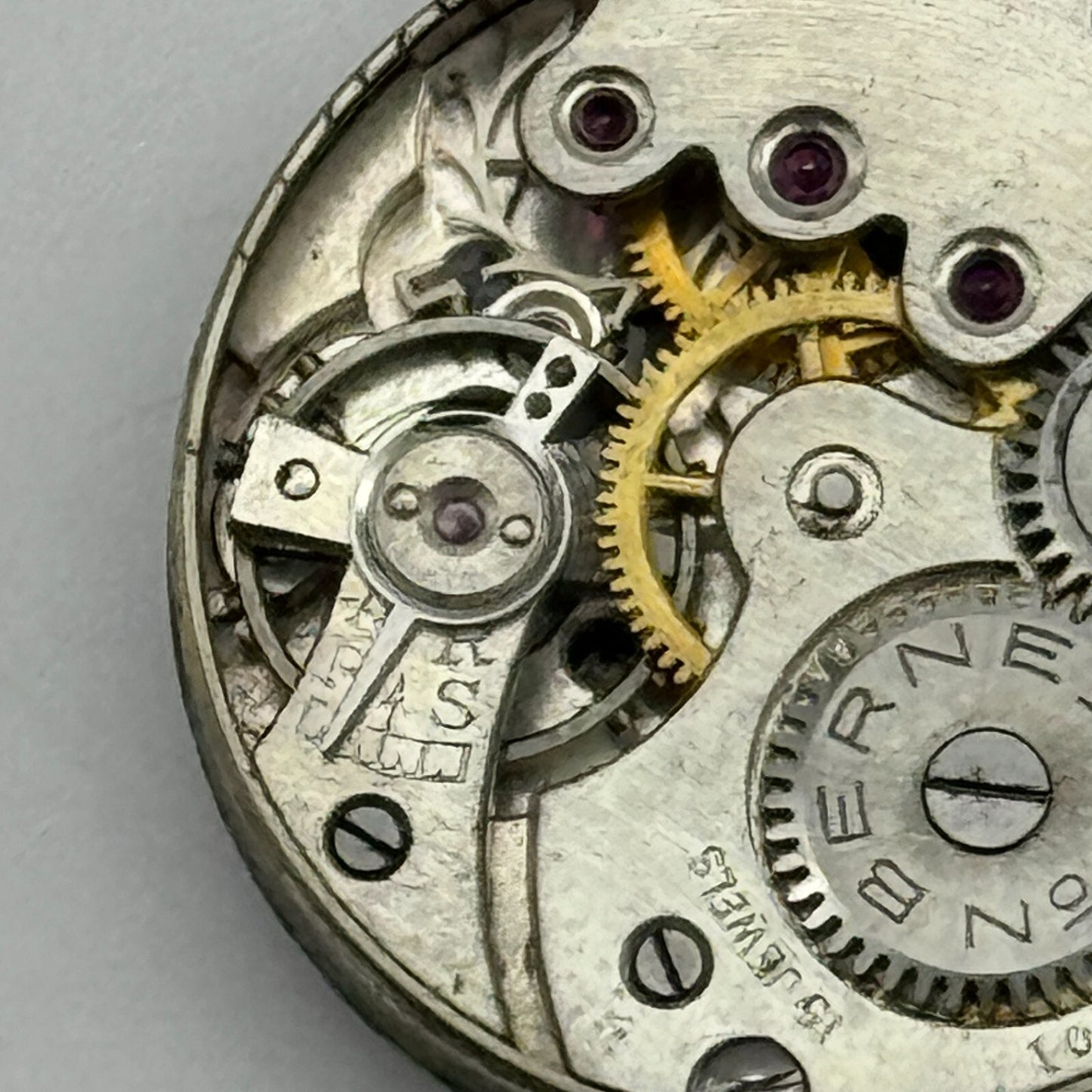 20.2mm Bernex No 2 Swiss 15501 Trench Watch Movement Manual Wind Vintage PARTS