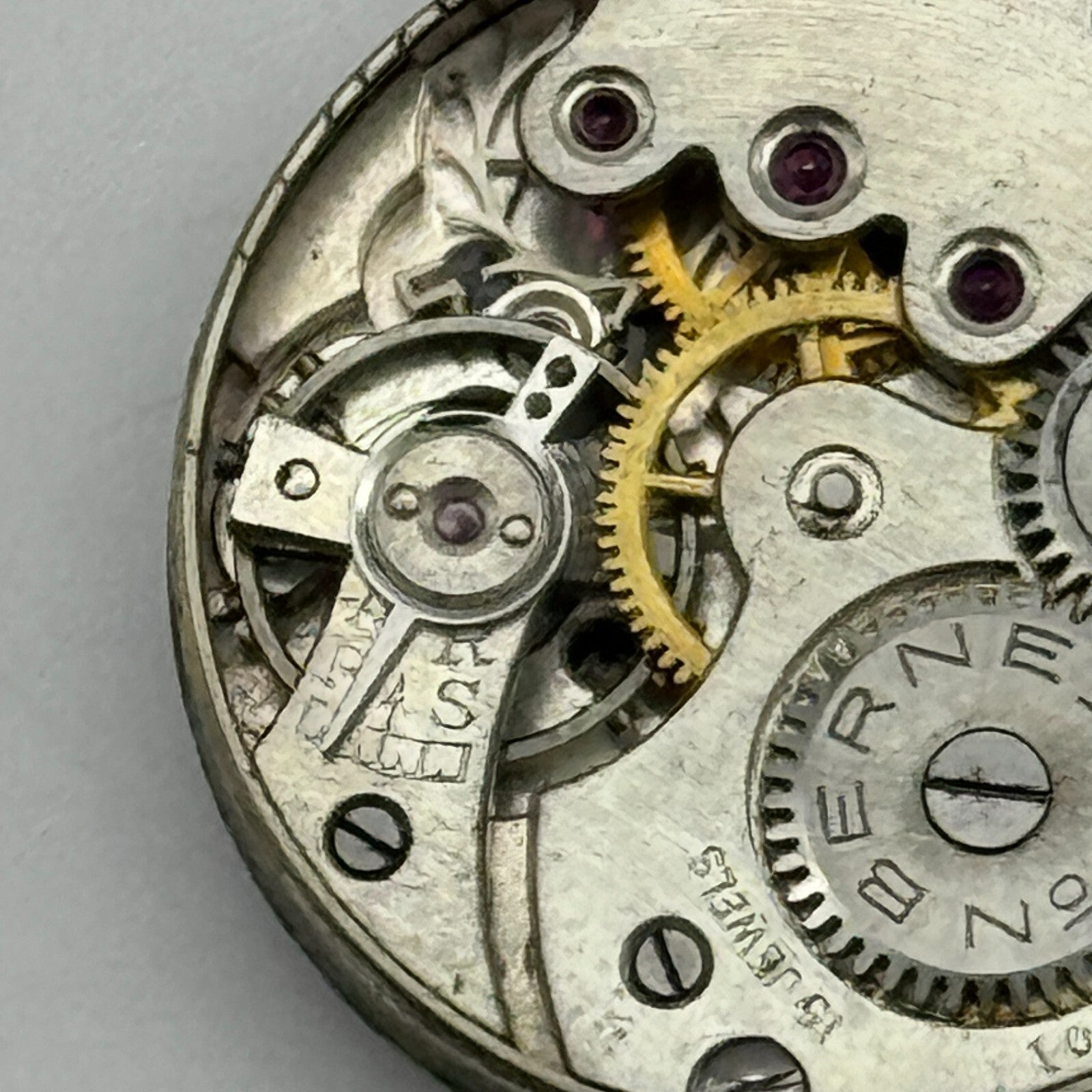 20.2mm Bernex No 2 Swiss 15501 Trench Watch Movement Manual Wind Vintage PARTS