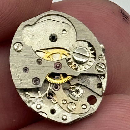 12.9mm Glashutte GUB 09-20 Ladies Manual Wind Watch Movement Vintage Swiss PARTS