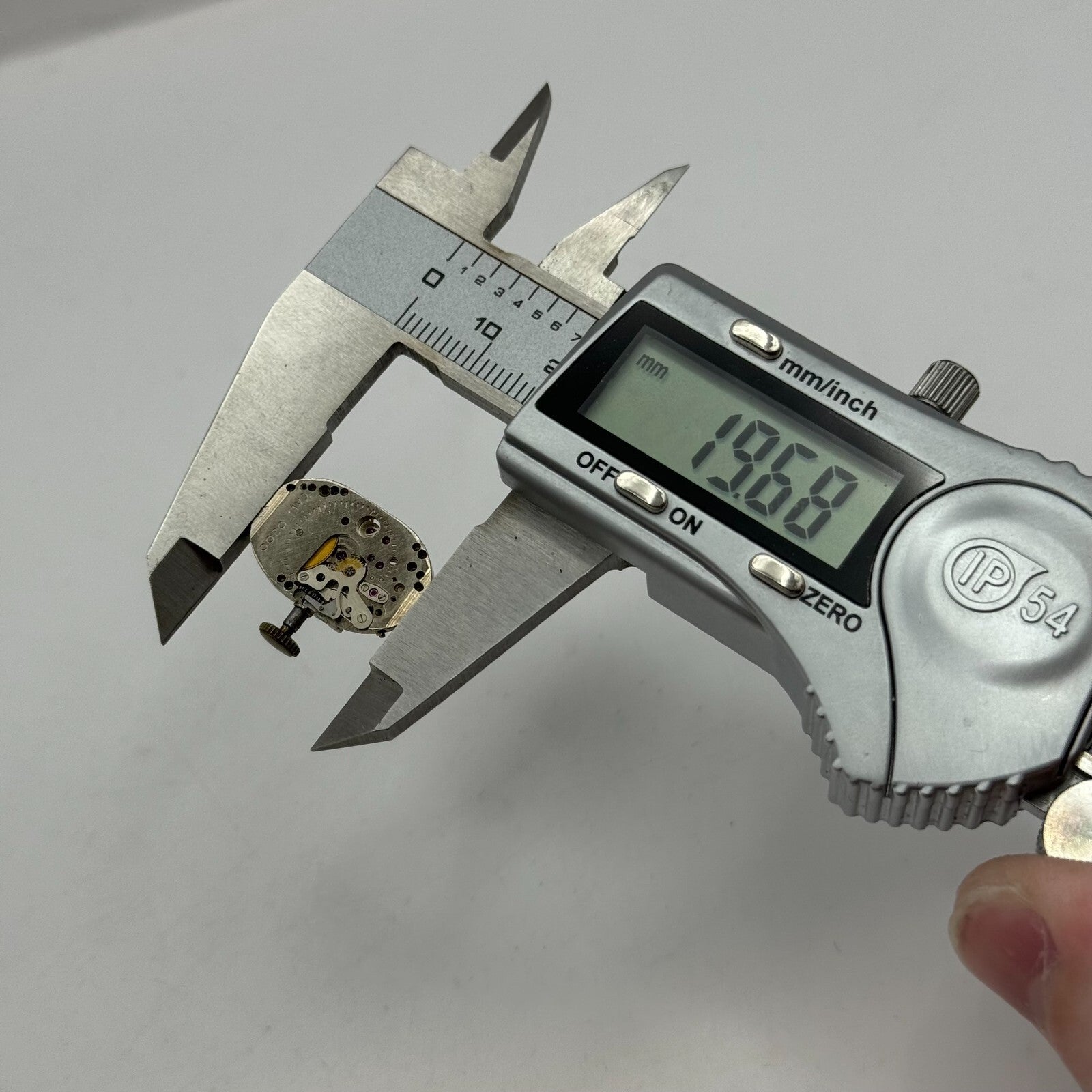 12.8mm Ladies Smiths Imperial Cal 0200 Manual Wind Watch Movement PARTS SPARES