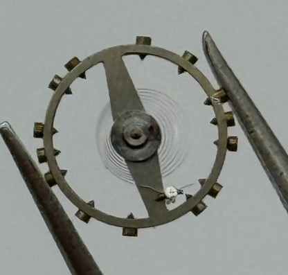 FEF 370 371 Balance Wheel Complete And Spring  176 Watch Movement Parts NOS