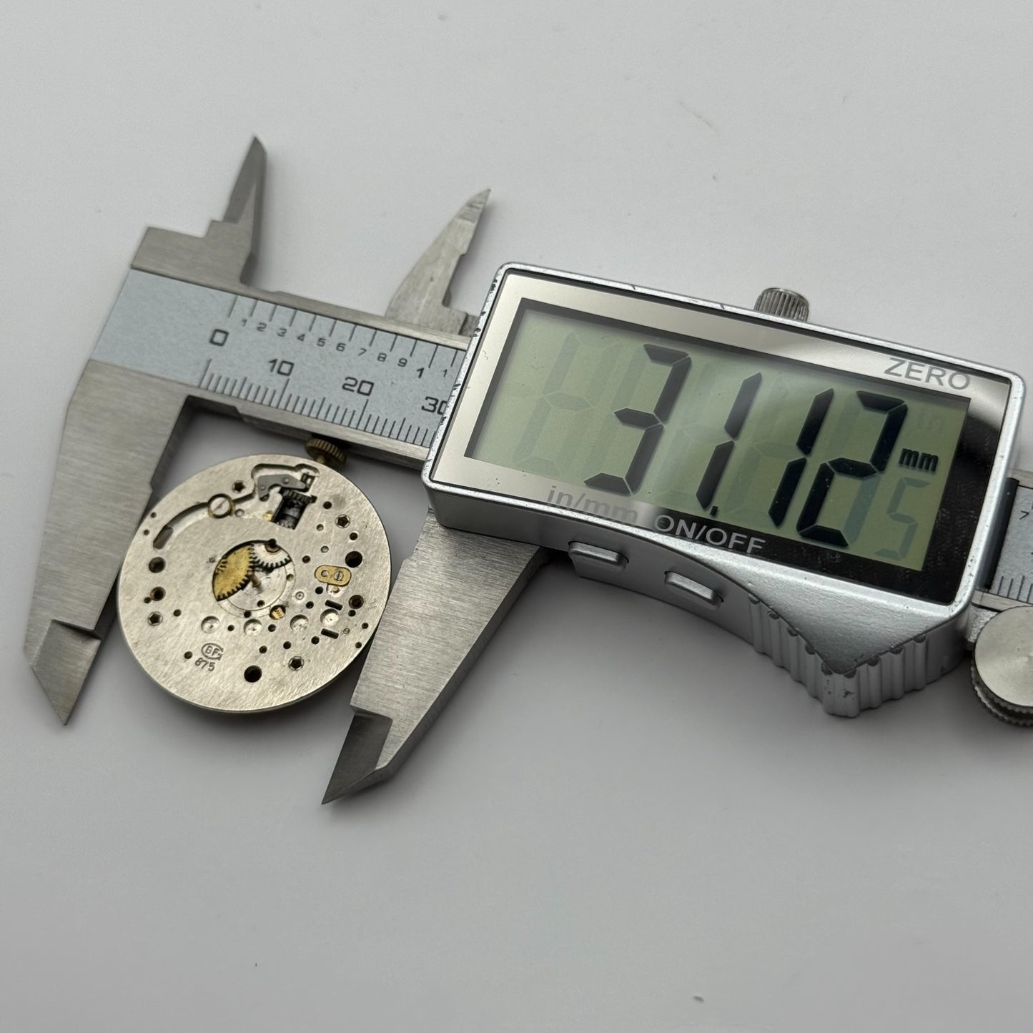 BFG 875 Watch Movement 1 Jewel Manual Wind Swiss Vintage Parts Repair 31.1mm