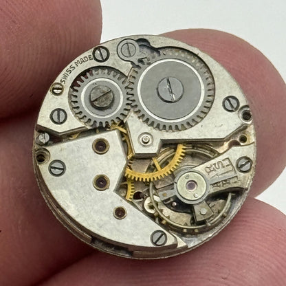 19.7mm FHF 61 Balance Ok Manual Wind Watch Movement Swiss Vintage PARTS SPARES