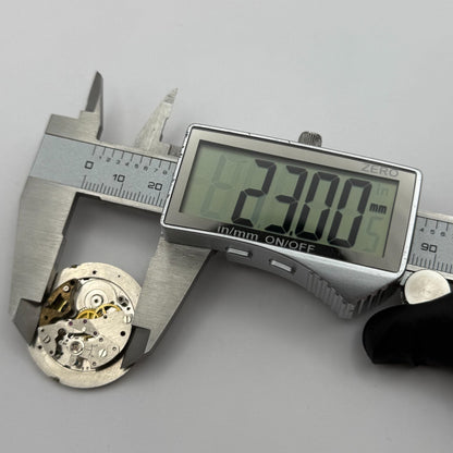 Smiths Shockproof Date 5T65 Watch Movement Manual Wind Vintage Parts Repair 23mm