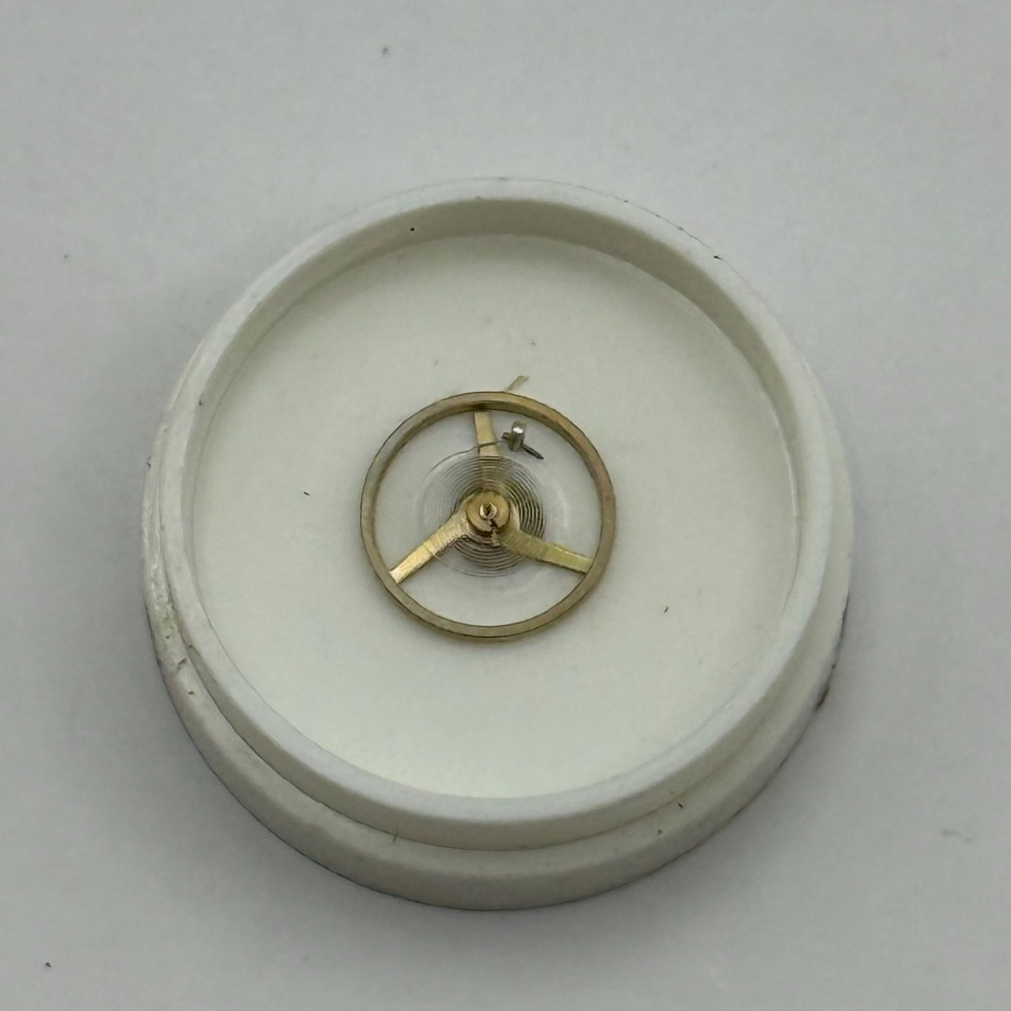 AS 976 1012 Balance Wheel Complete And Spring 5’’’ 1426 M Watch Movement Parts 