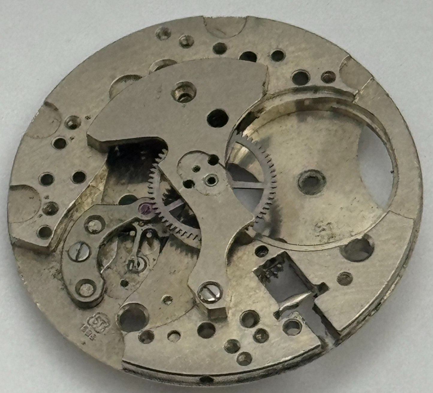 25.8mm Mens ST 1686 Manual Wind Partial Watch Movement Swiss Vintage PARTS SPARE