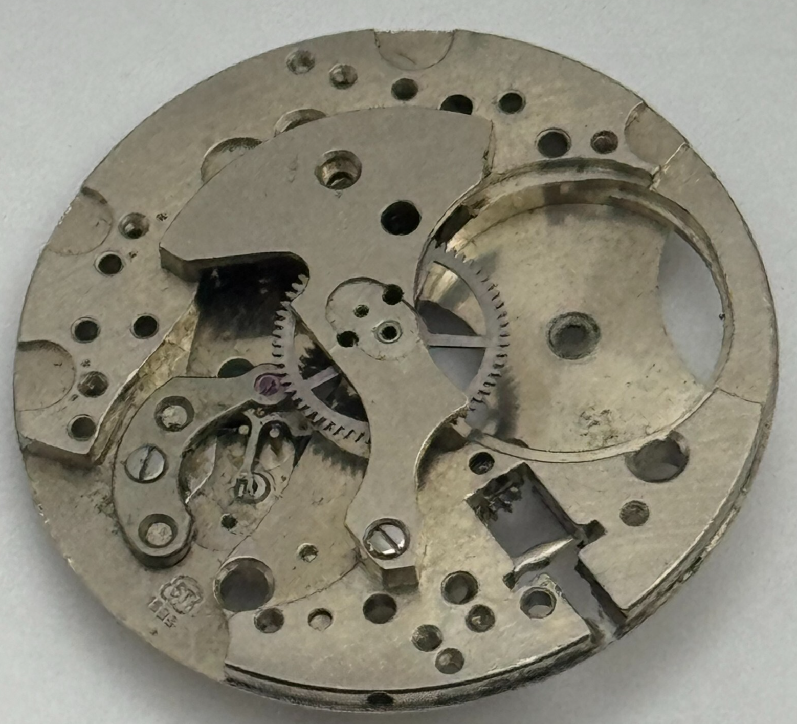 25.8mm Mens ST 1686 Manual Wind Partial Watch Movement Swiss Vintage PARTS SPARE