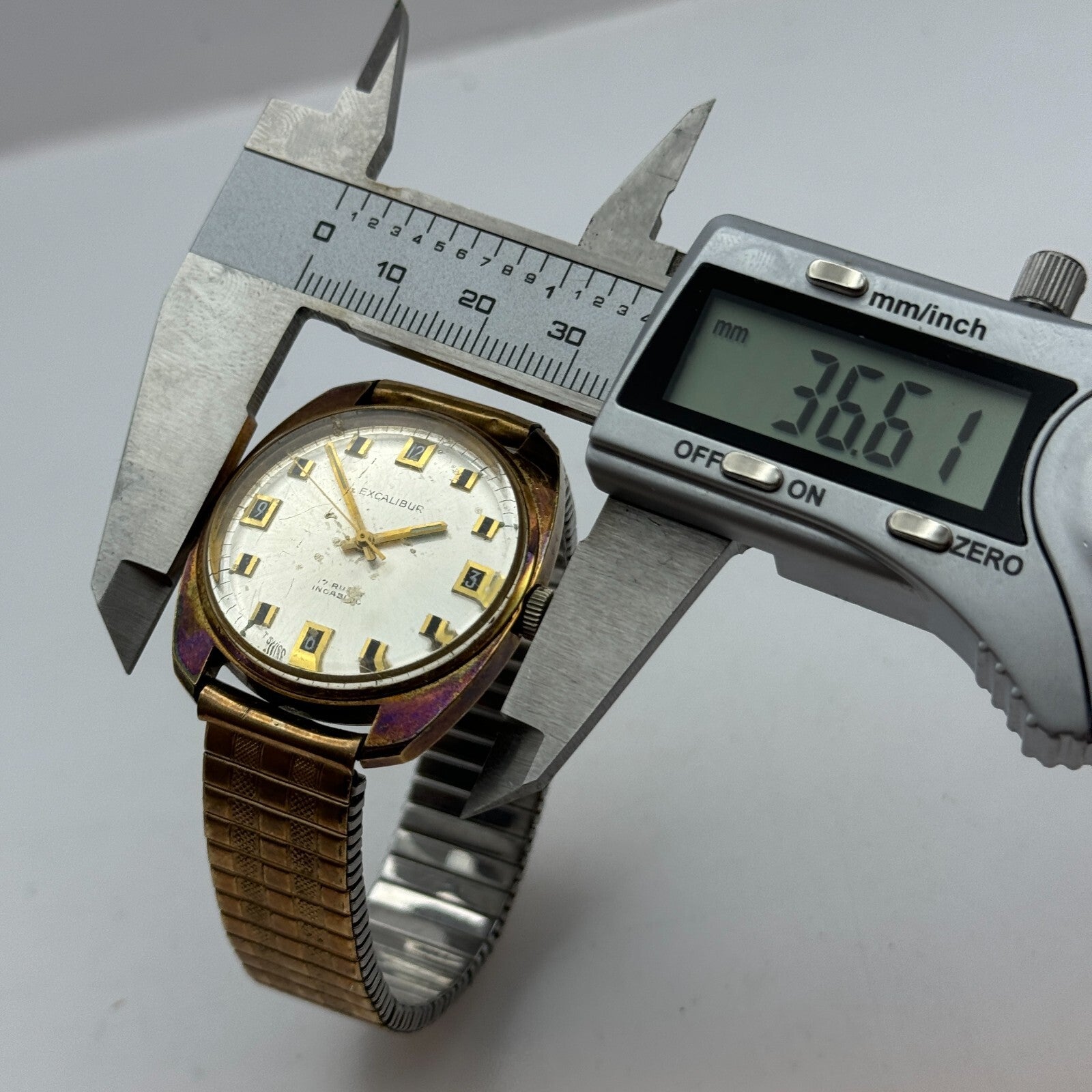 34mm Men’s Vintage Excalibur Tissot 781-1 Manual Wind Gold Plated Watch PARTS