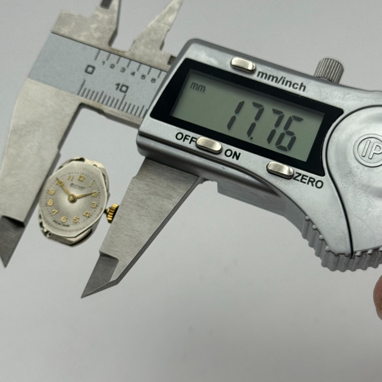 12.6mm Running Rotary AS 1051 A Schild Manual Wind Swiss Watch Movement PARTS