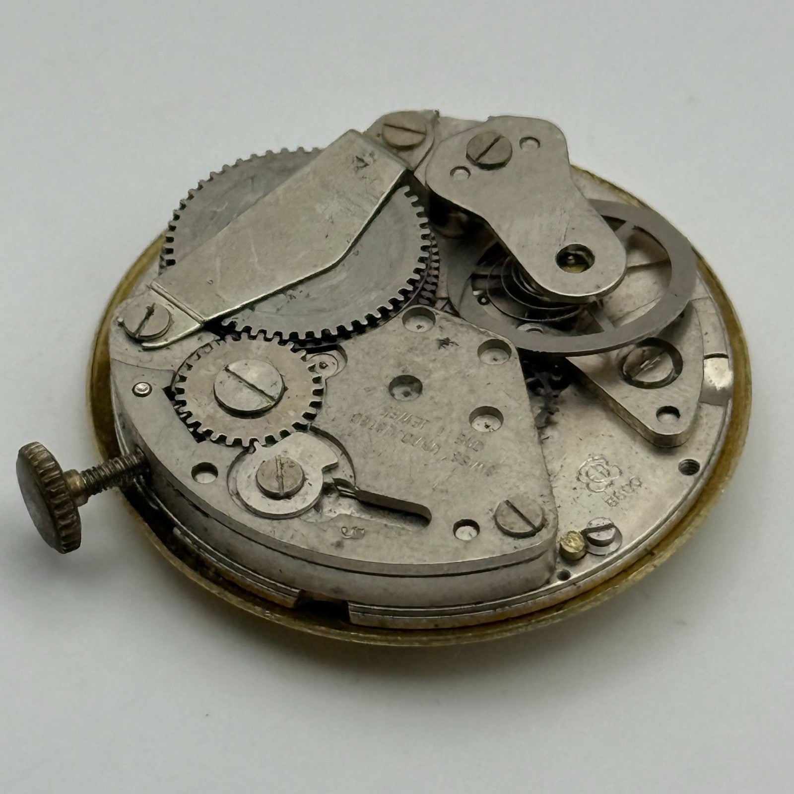 EB 8800 Watch Movement Tara Date Manual Wind Vintage Swiss Parts Repair 26.9mm