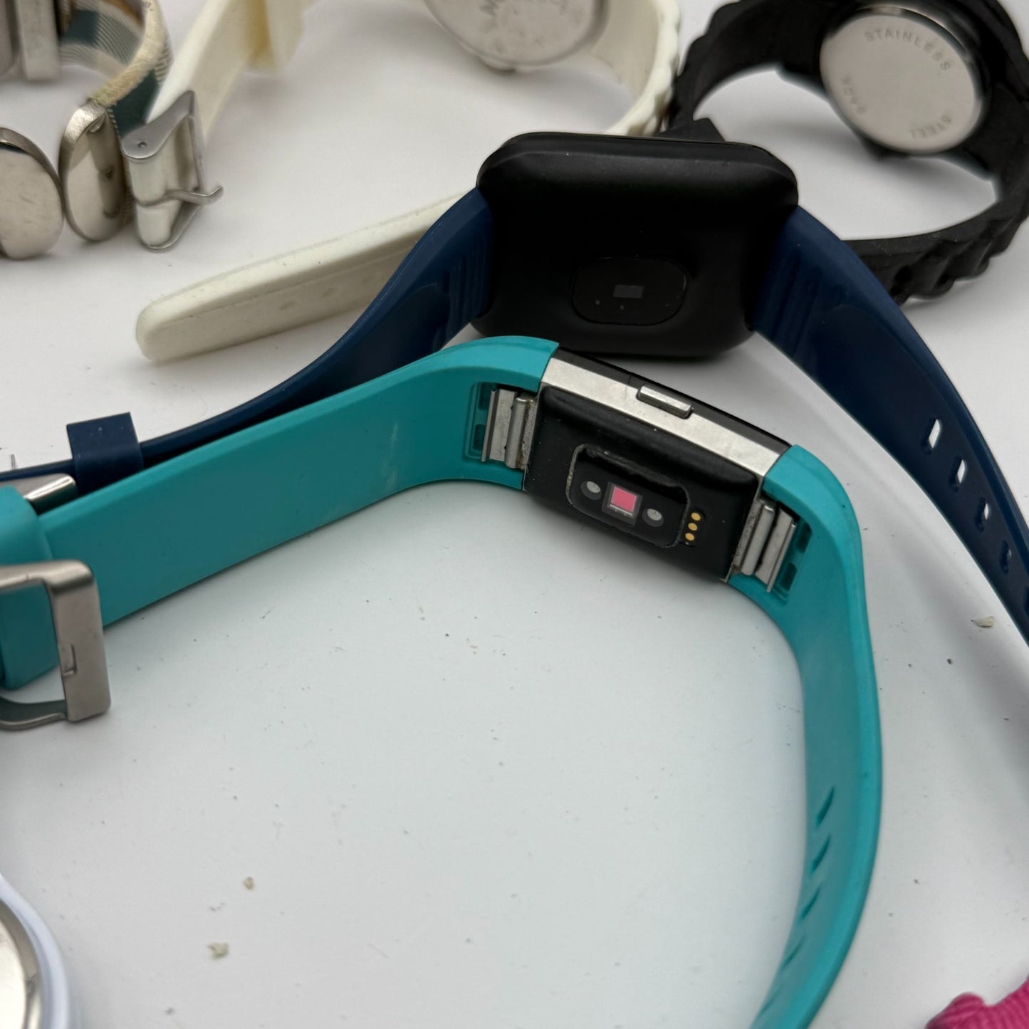 Bundle Of 15 Quartz Watches Job Lot Modern / Vintage Untested Parts / Repair