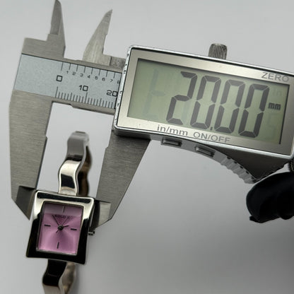 Solo Ladies Quartz Watch Pink Dial Silver Tone Bangle Working 20mm 6 Inches