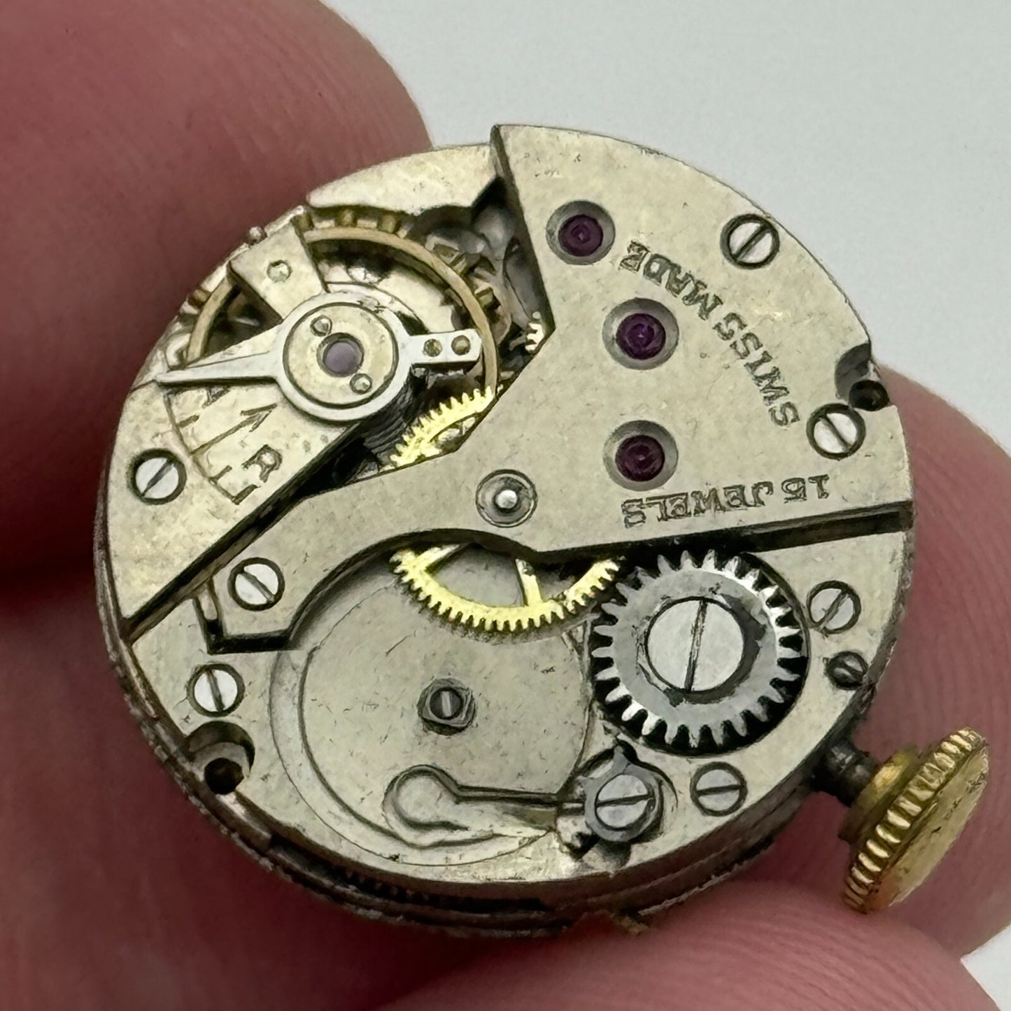 19.7mm Ladies Avia Derby D 40 Manual Wind Watch Movement Swiss Vintage PARTS