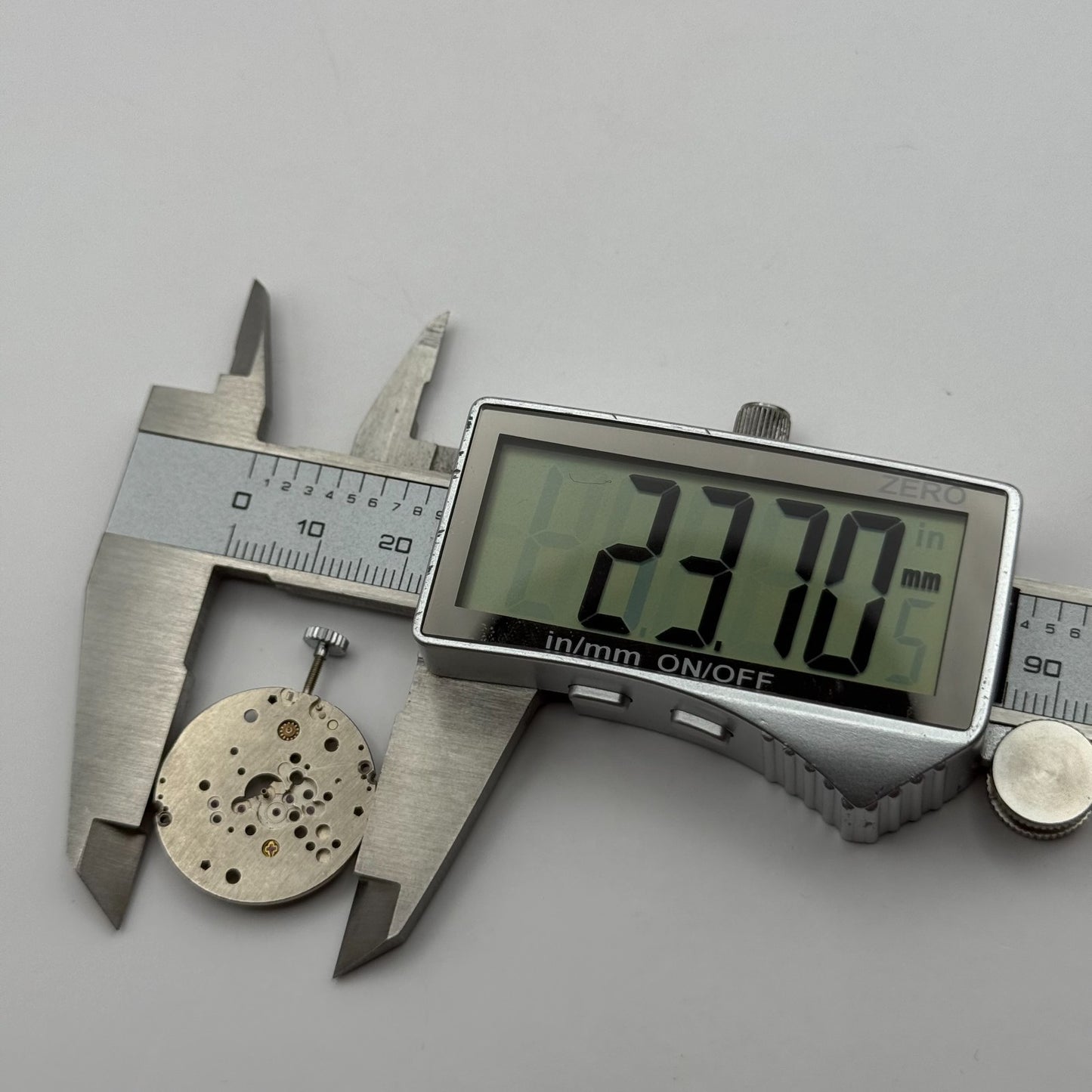 EB 8481 Watch Movement Main Plate Manual Wind Vintage Swiss Parts 23.7mm