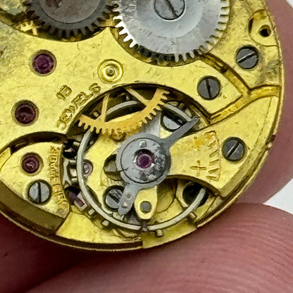 19.7mm Thomas Russell & Son Revue Manual Wind Watch Movement Swiss Vintage PARTS