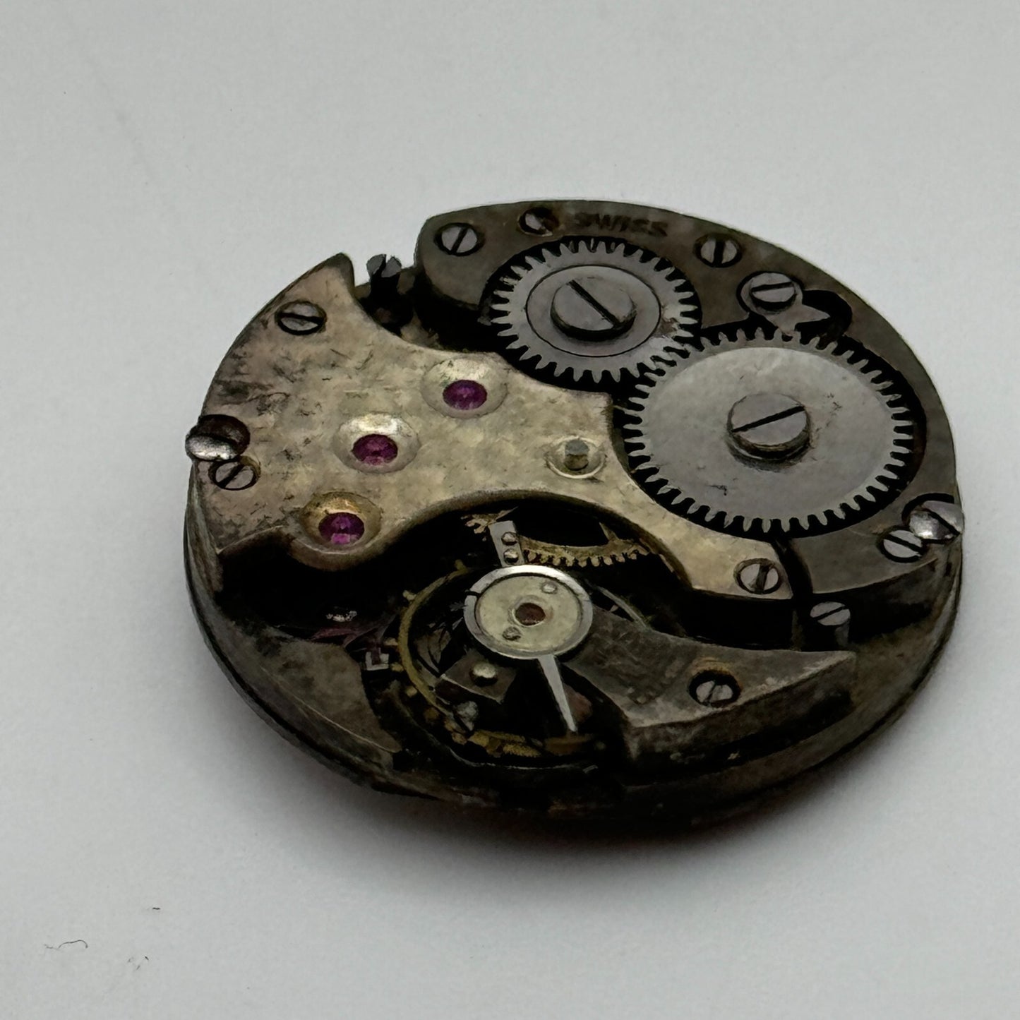 23.6mm Unidentified Cal 8028 Manual Wind Watch Movement Swiss Vintage PARTS