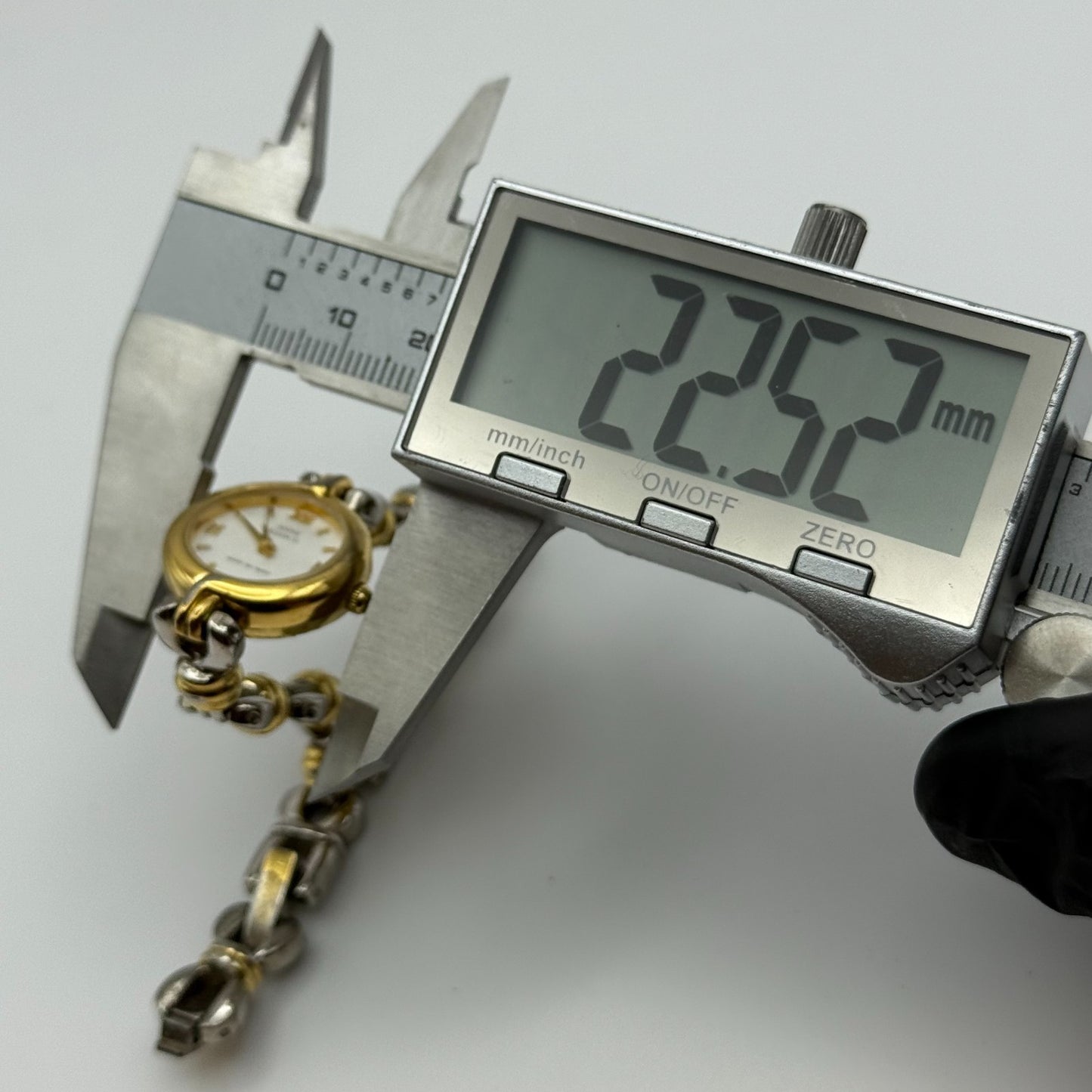 20mm Working Ladies Anne Klein III Two Tone Bracelet Quartz Watch 6.25 Inches