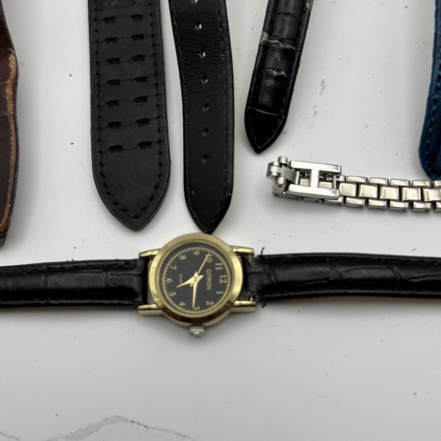 Bundle Of 16 Quartz Watches Modern / Vintage Untested Parts / Repair / Crafts