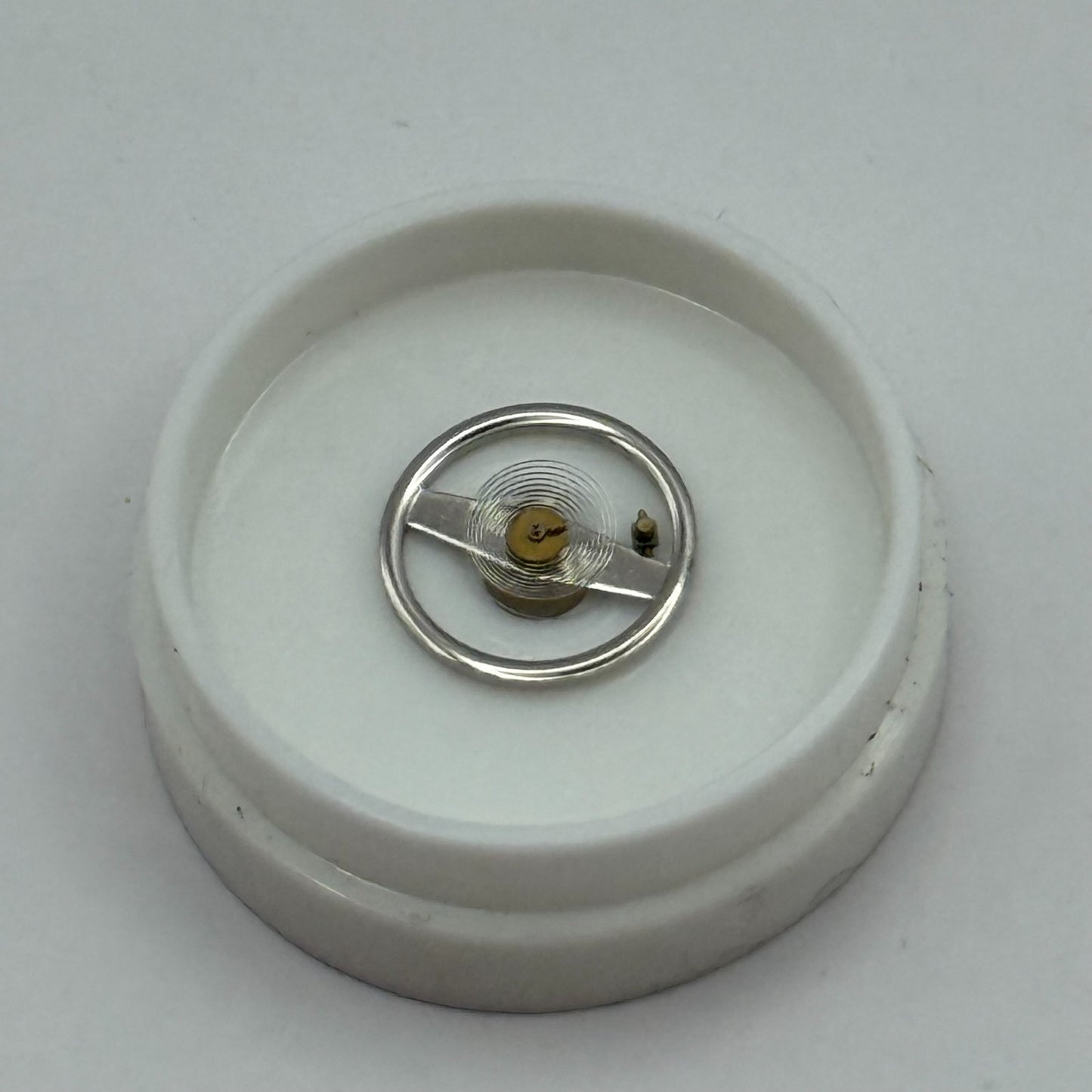RL 9013 9031 Balance Wheel Complete And Spring 1803 M Watch Movement Parts 