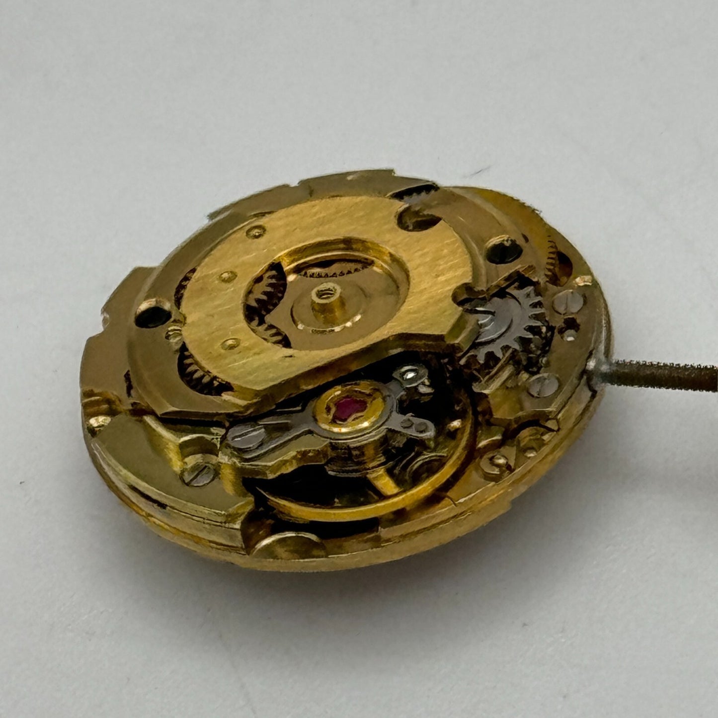 17.4mm Running Bulova 7BLACD Automatic Ladies Watch Movement Swiss Vintage PARTS