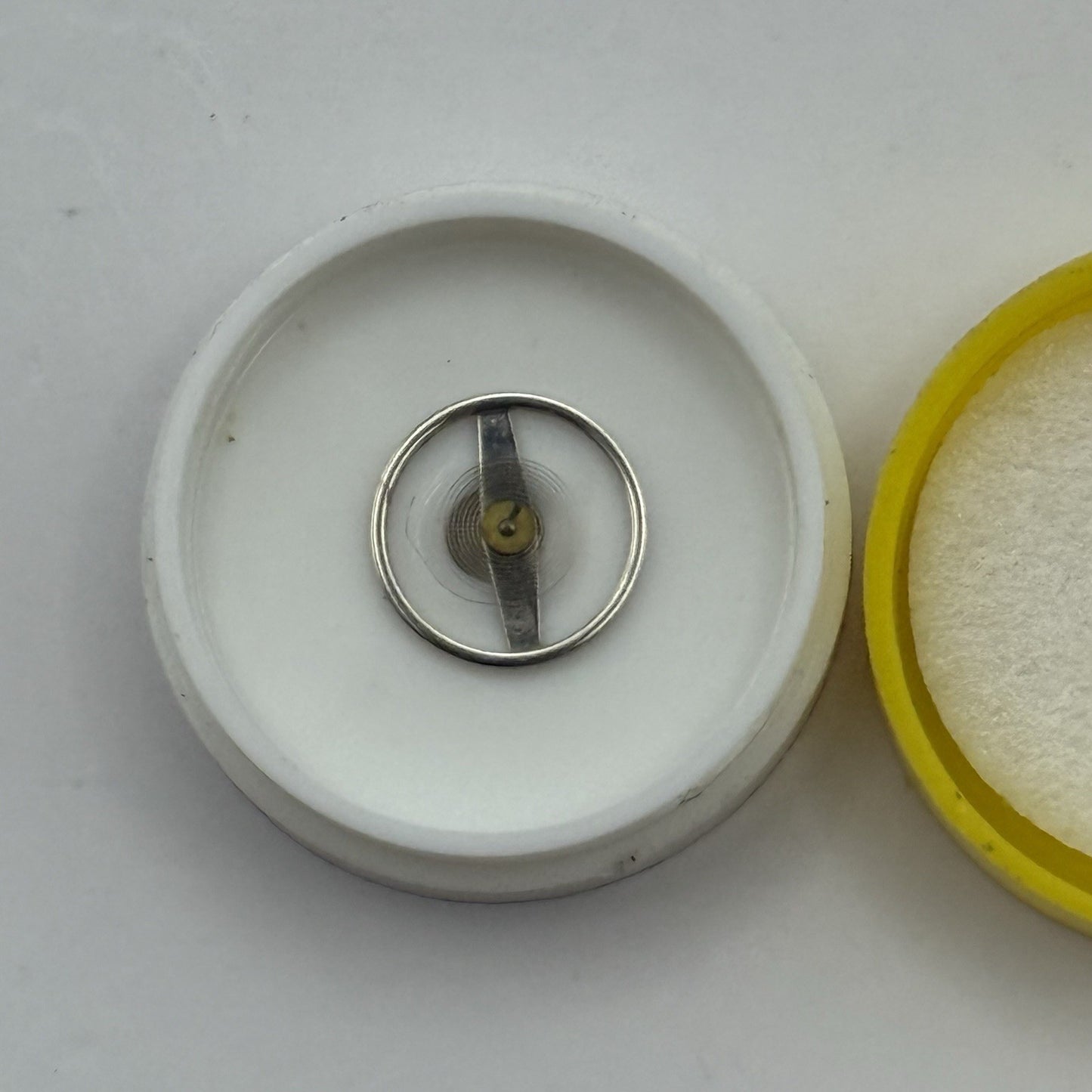 Ronda RL 9013/21 9033/21 Balance Wheel Complete And Spring Watch Movement Parts 