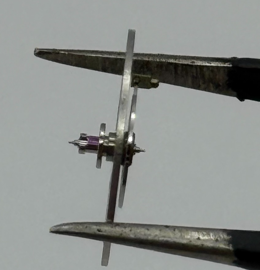 BFG 582 Balance Wheel Complete And Spring 13½’’’ a pl. 1782 Watch Movement Parts