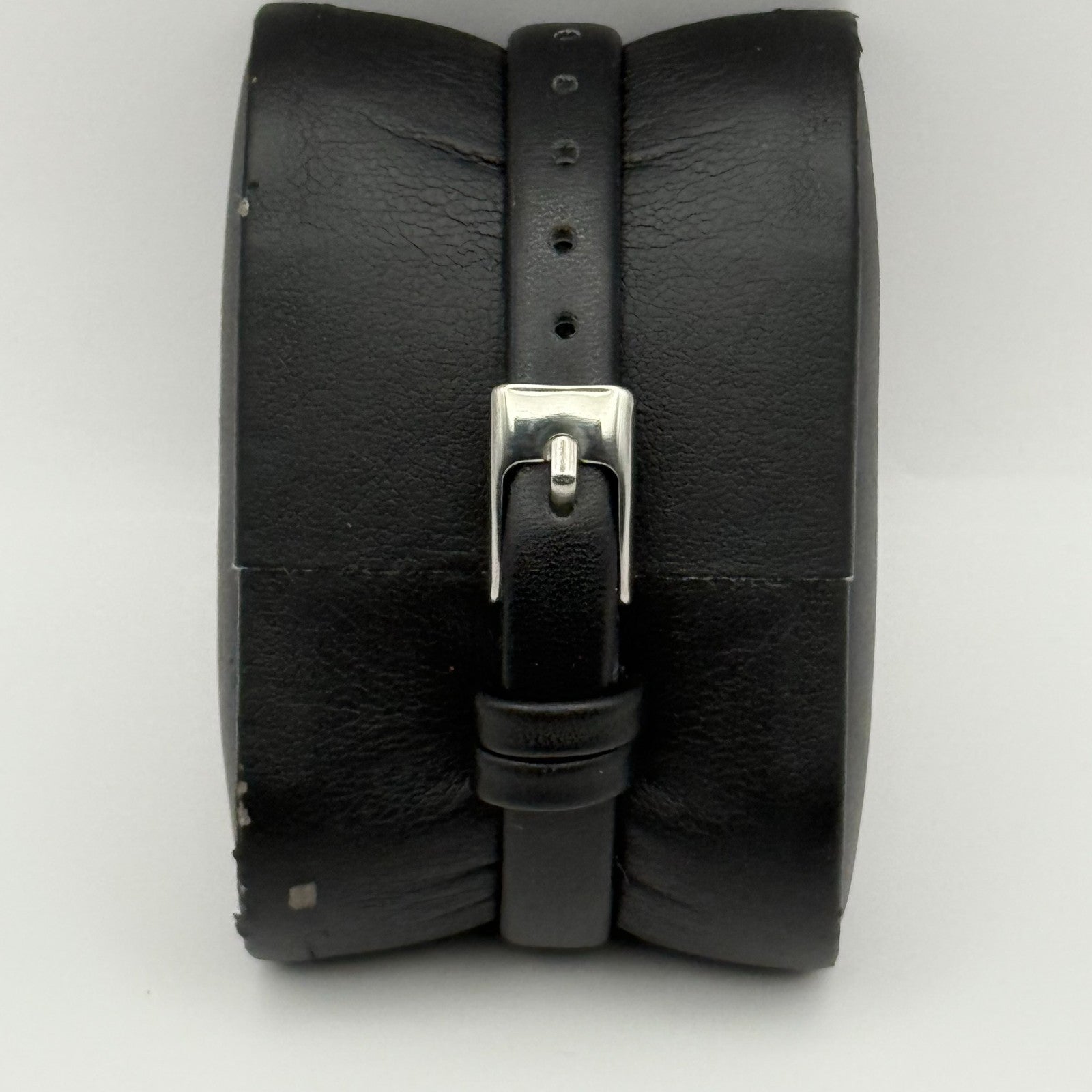 GoGoey Ladies Quartz Watch Mother of Pearl Dial Black Strap Working 24mm