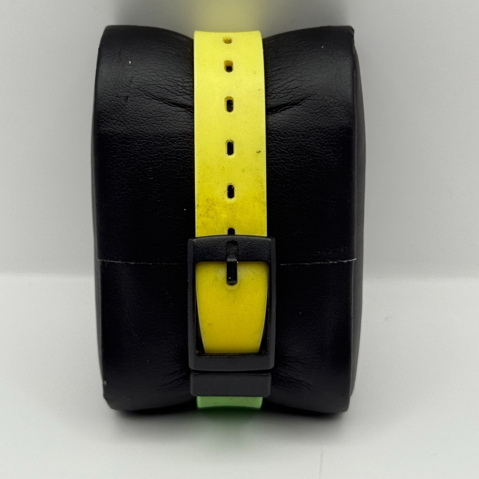 Tikkers Unisex Kids Quartz Watch Colorful Dial Green Yellow Strap Working 24mm