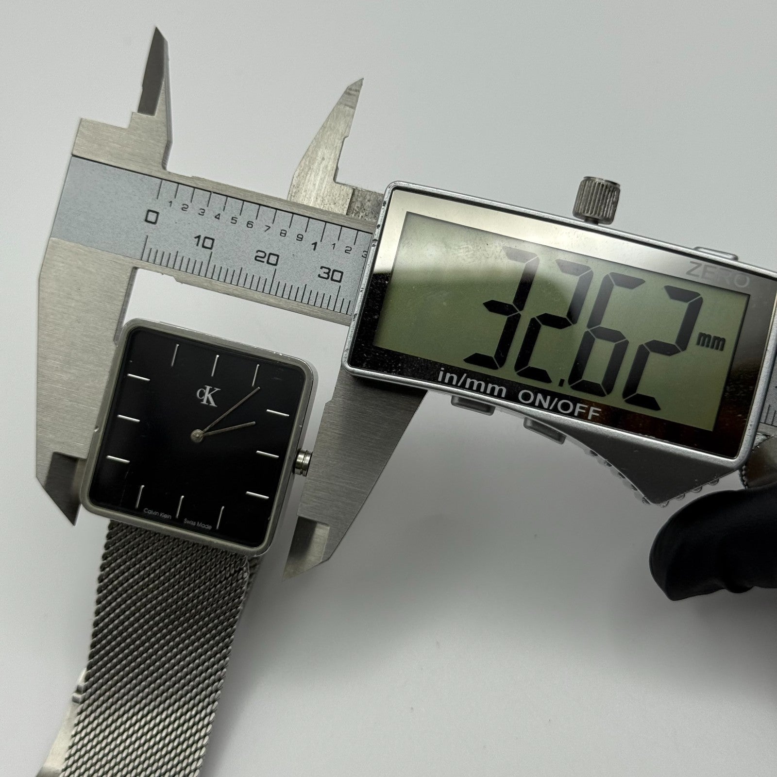 Calvin Klein Ladies Quartz Watch Black Dial Mesh Strap Swiss 30mm PARTS REPAIR