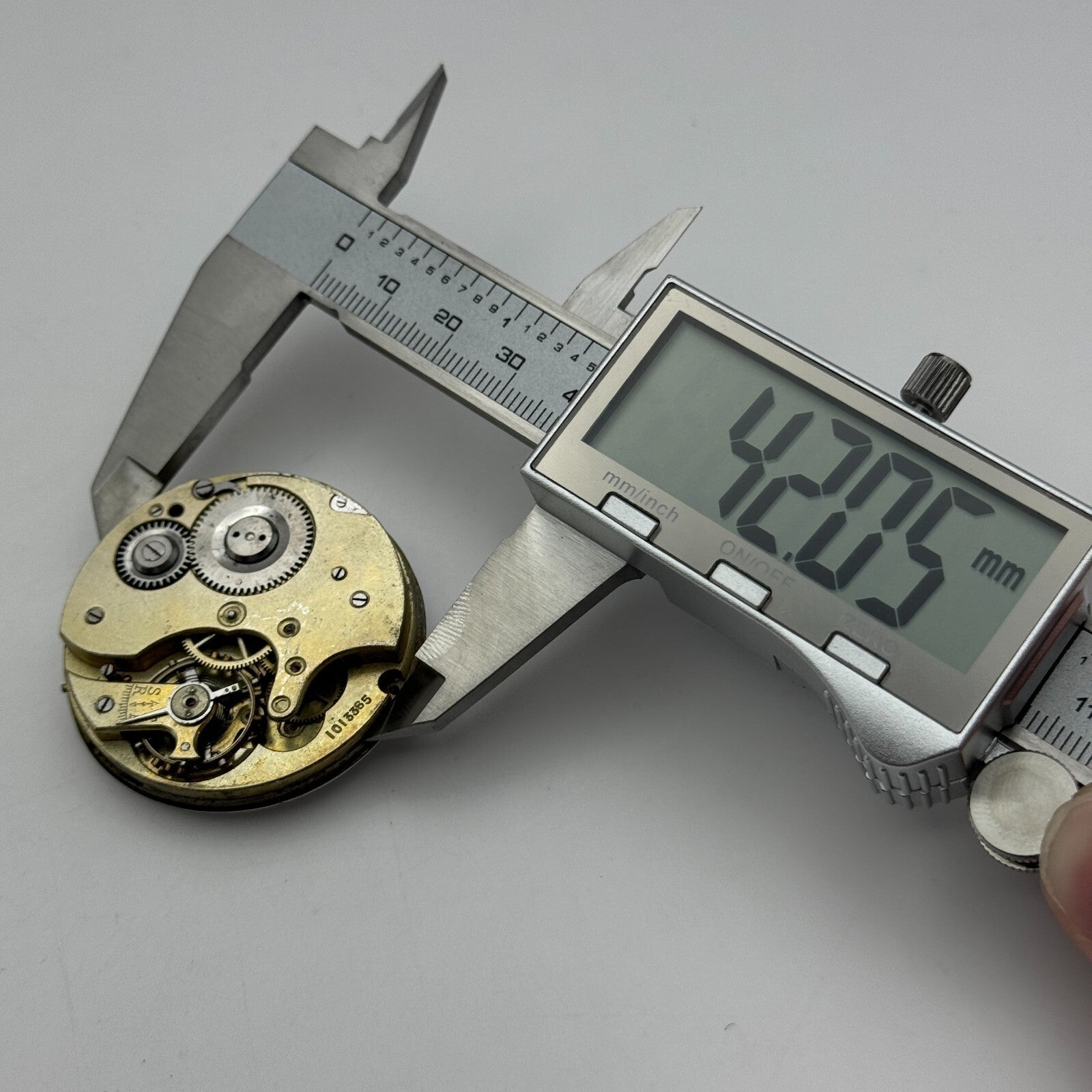 43.4mm Vintage Unidentified 1013385 Hunter Swiss Pocket Watch Movement PARTS