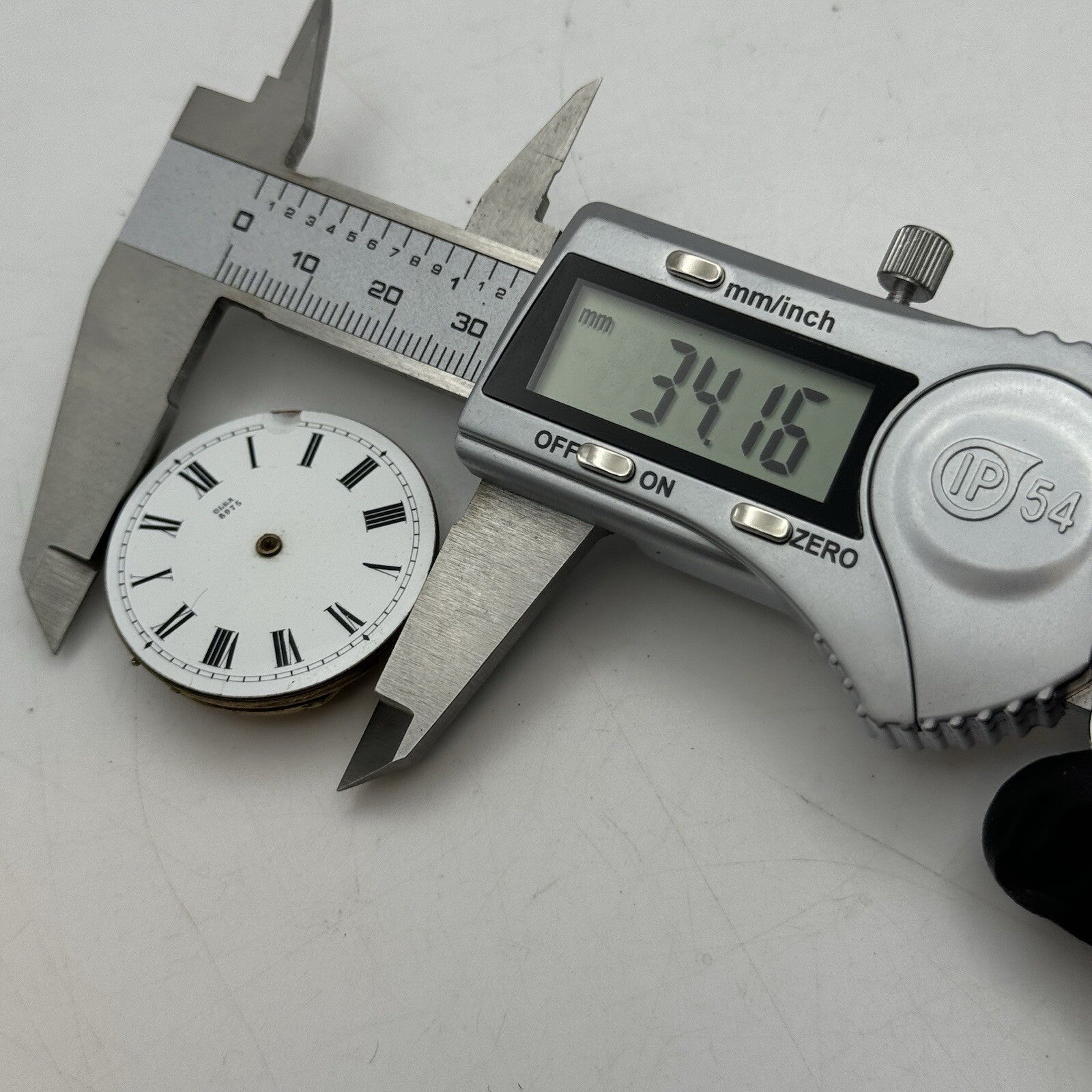 34.1mm Quality Olga Porcelain Dial Cylinder Watch Movement FOR PARTS