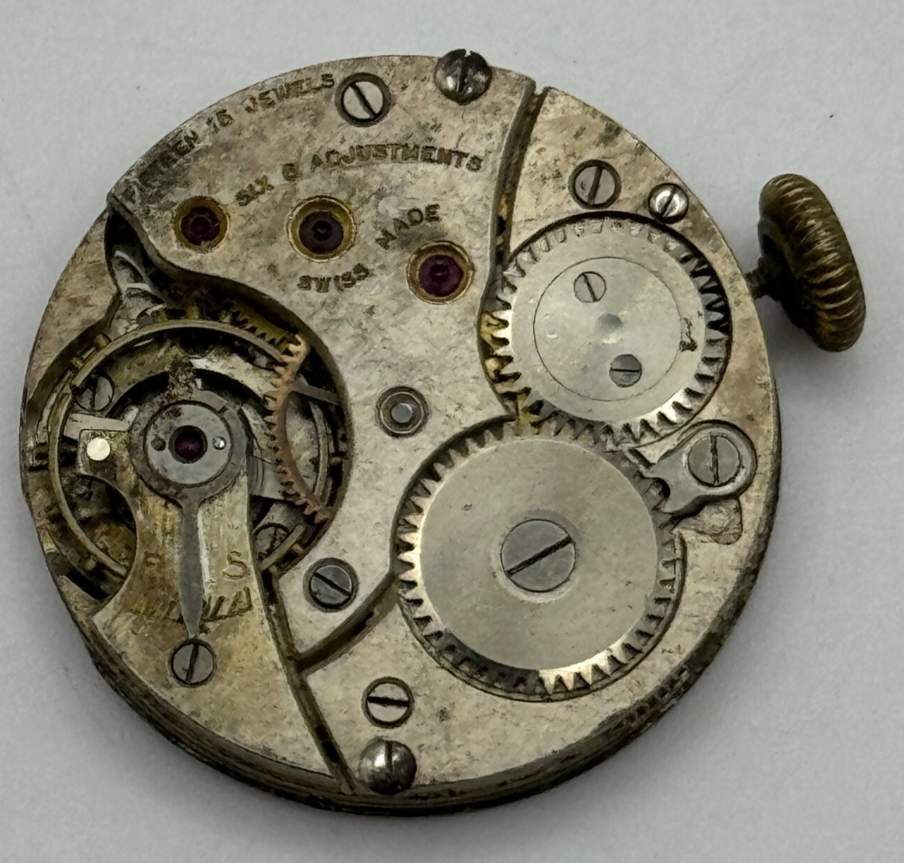 23.6mm Possibly Movado 15 Jewels 4 Adjustments Manual Wind Swiss Watch Movement