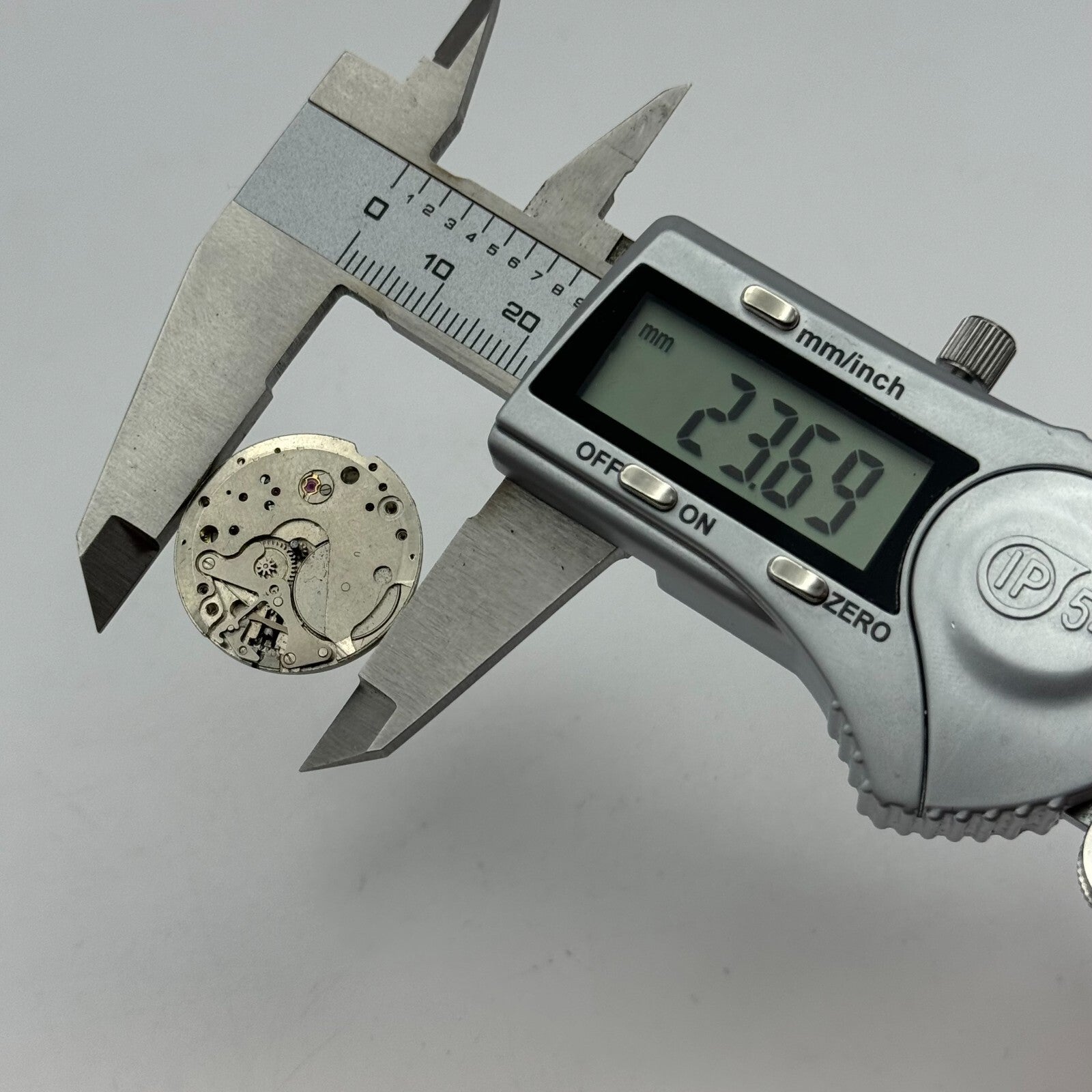 23.7mm Mens Peseux 320 Manual Wind 17 Jewels Watch Movement PARTS REPAIR SPARES