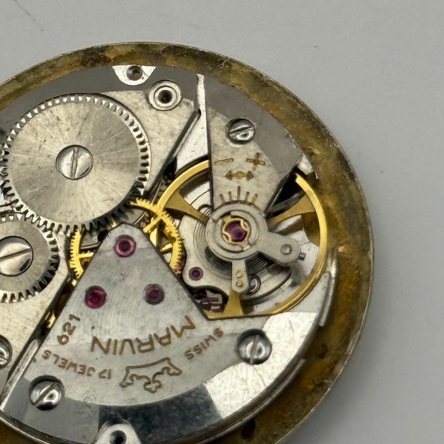 Marvin 621 Watch Movement Manual Wind Vintage Swiss 17 Jewels Parts 25.9mm