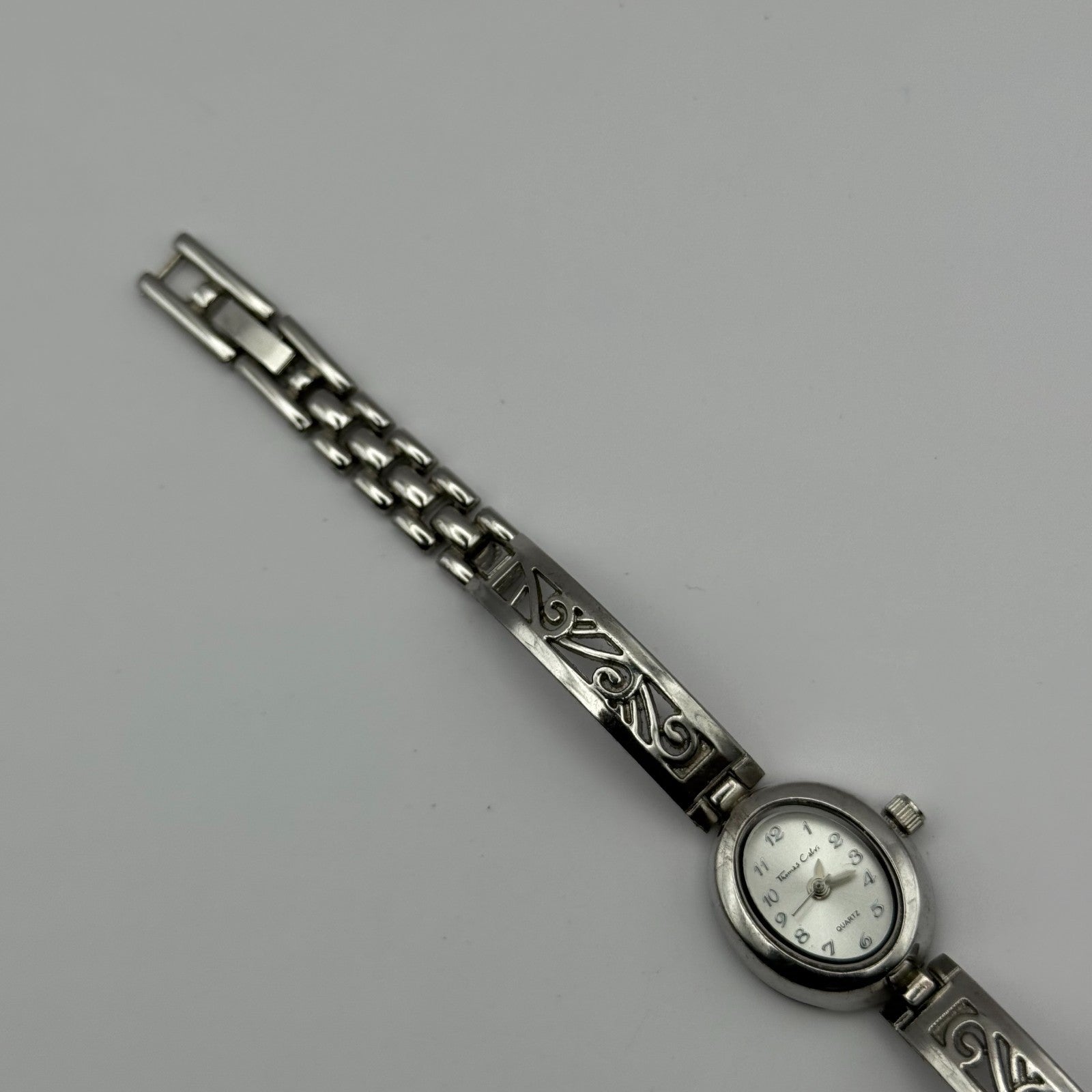 Thomas Calvi Ladies Quartz Watch Oval Dial Silver Tone Bracelet Working 21mm