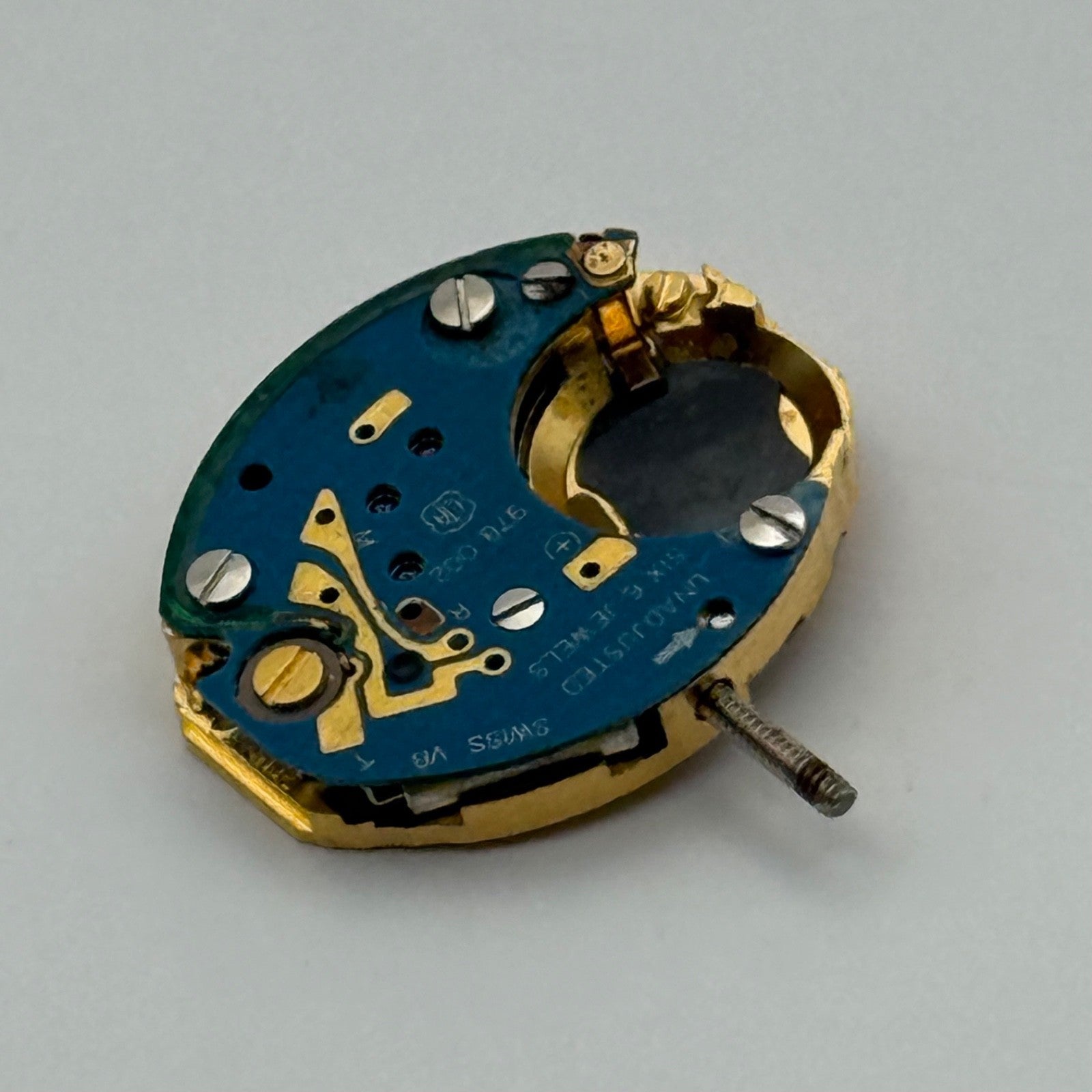 ETA 978.002 Quartz Watch Movement Incomplete Swiss Ladies Vintage Parts Repair
