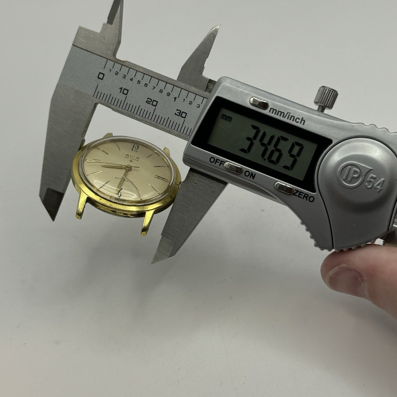 34mm Running Men’s Avia De Luxe Automatic Swiss Vintage Watch TO RESTORE / PARTS