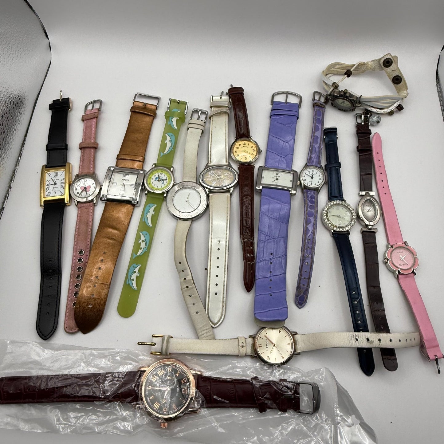 Bundle Of 15 Quartz Watches Job Lot Modern / Vintage Untested Parts / Repair