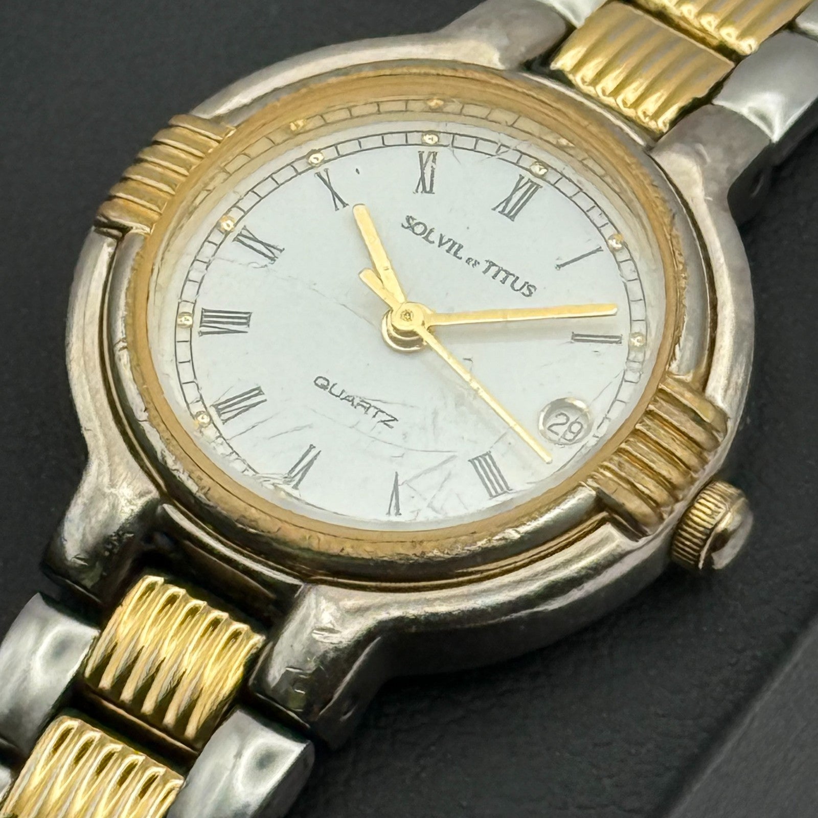 Solvil Et Titus Ladies Quartz Watch Date Dial Two Tone Bracelet Working 25mm