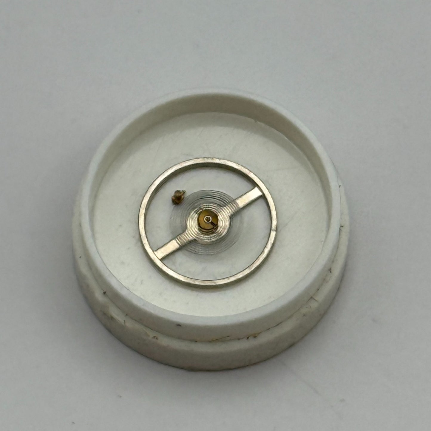 BFG 58 153 Balance Complete a dgt. Renata 1540 Watch Movement Parts Vintage NOS