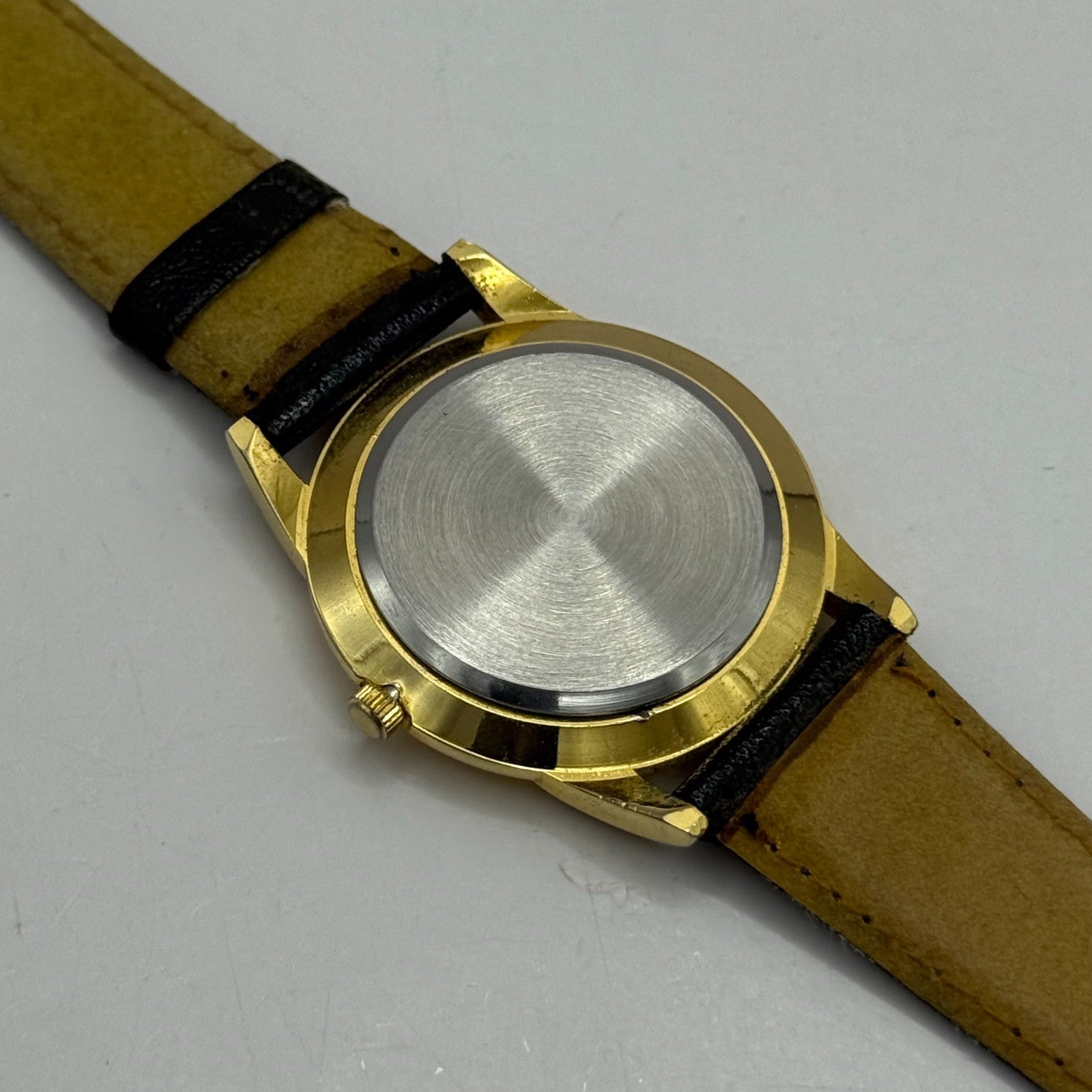 33mm Working Gillex Gold Plated Ladies Black Dial Strap Quartz Watch 6.5 Inches