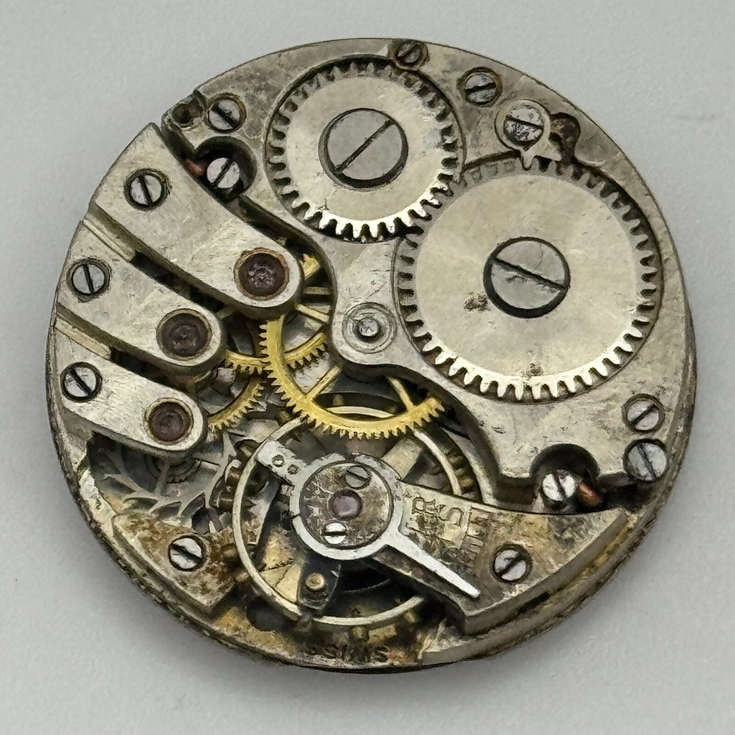 23.7mm Unidentified Porcelain Bullseye Dial Trench Watch Movement Manual Wind