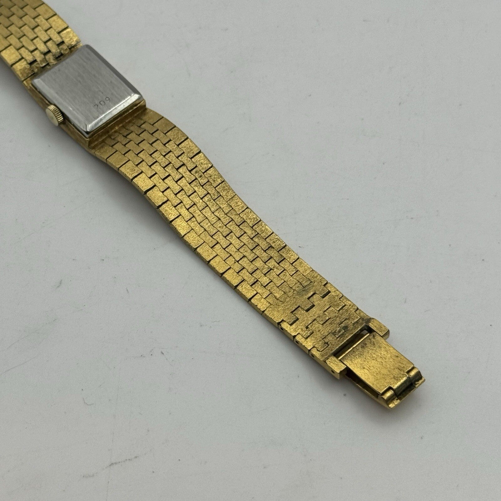15mm Ladies Rotary Gold Plated Manual Wind Swiss Vintage Watch REQUIRES SERVICE