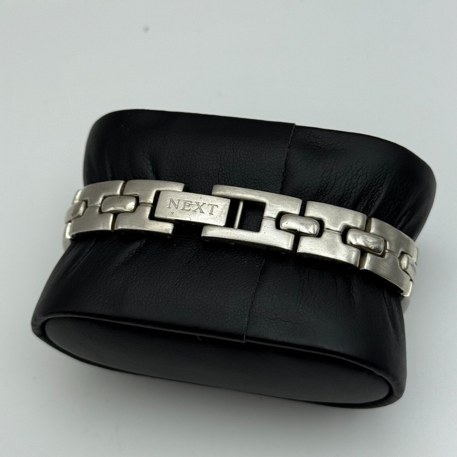 22mm Working Ladies Next M77459 Silver Tone Jewelled Quartz Watch 6 Inches