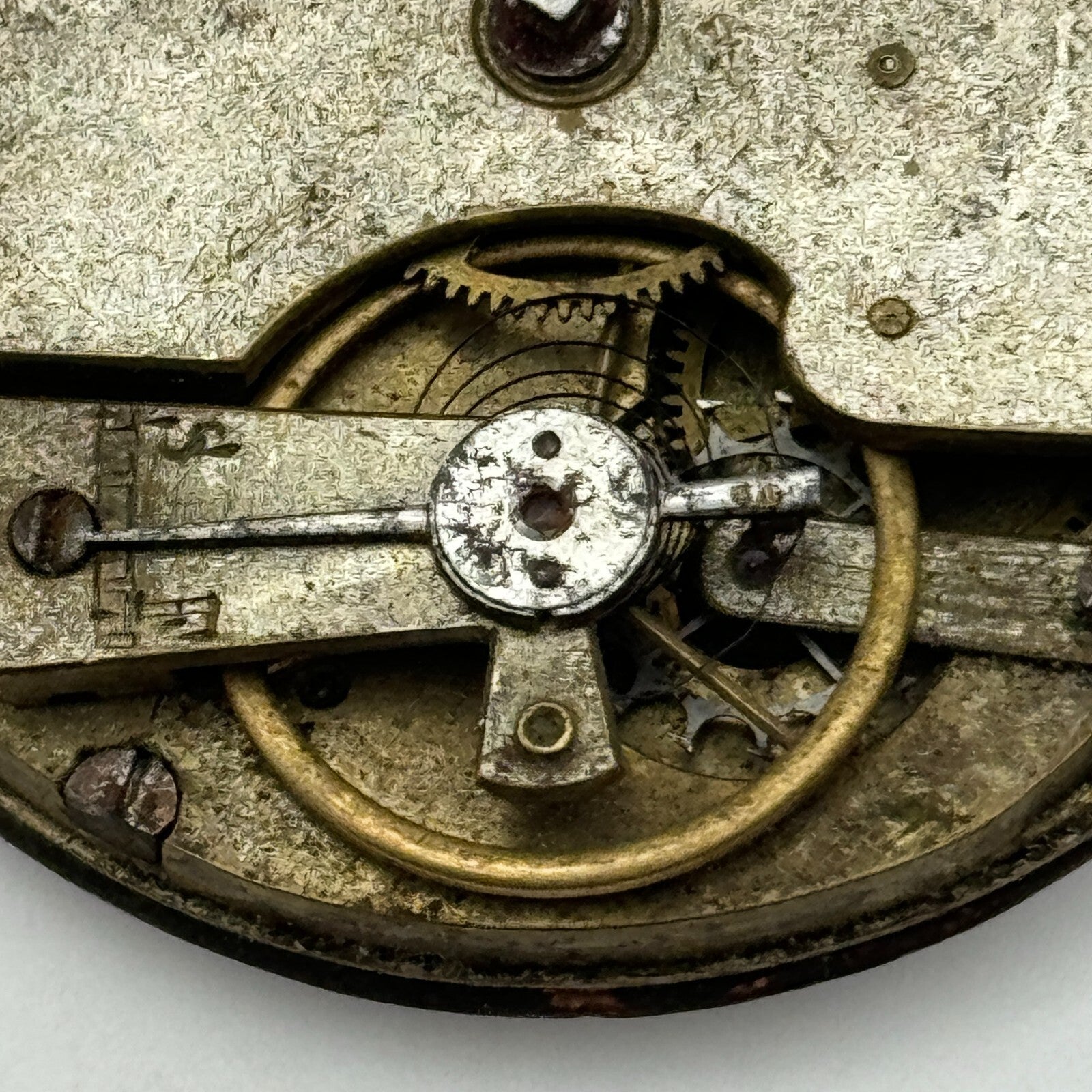 45.9mm Unidentified Antique Key Wound Pocket Watch Movement PARTS REPAIR SPARES