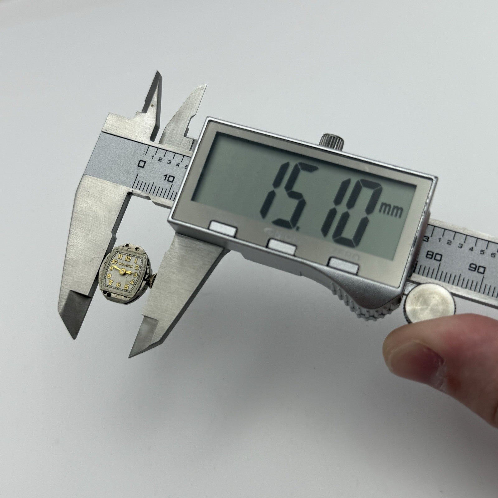 13mm Running Vintage Ladies Bulova 5AC Manual Wind Swiss Watch Movement PARTS