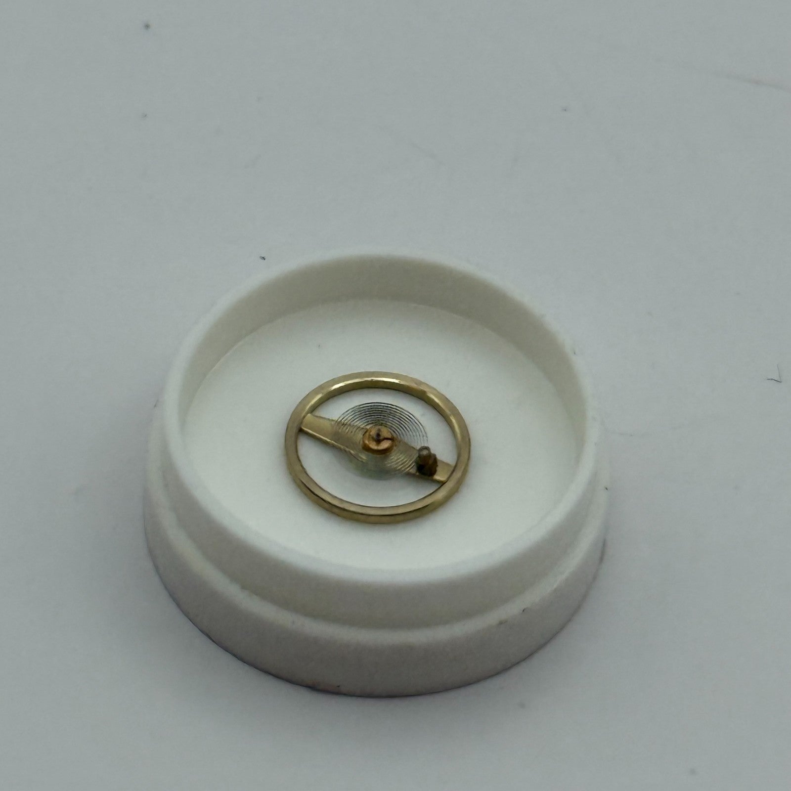 RW 75 Balance Wheel Complete And Spring 5 1/4’’’ 867 Watch Movement Parts NOS