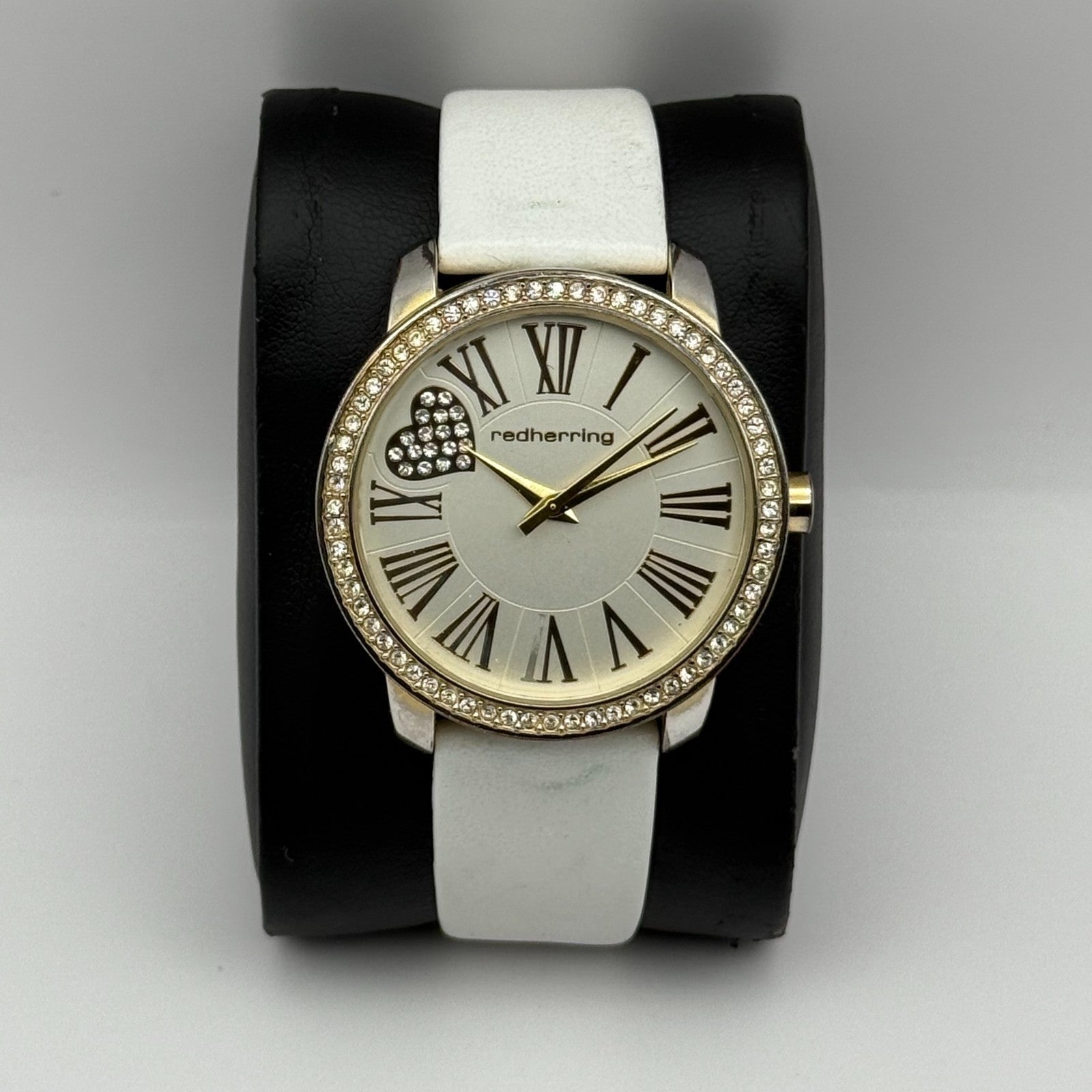 Redherring Ladies Quartz Watch Crystal Accents White Leather Strap Working 37mm