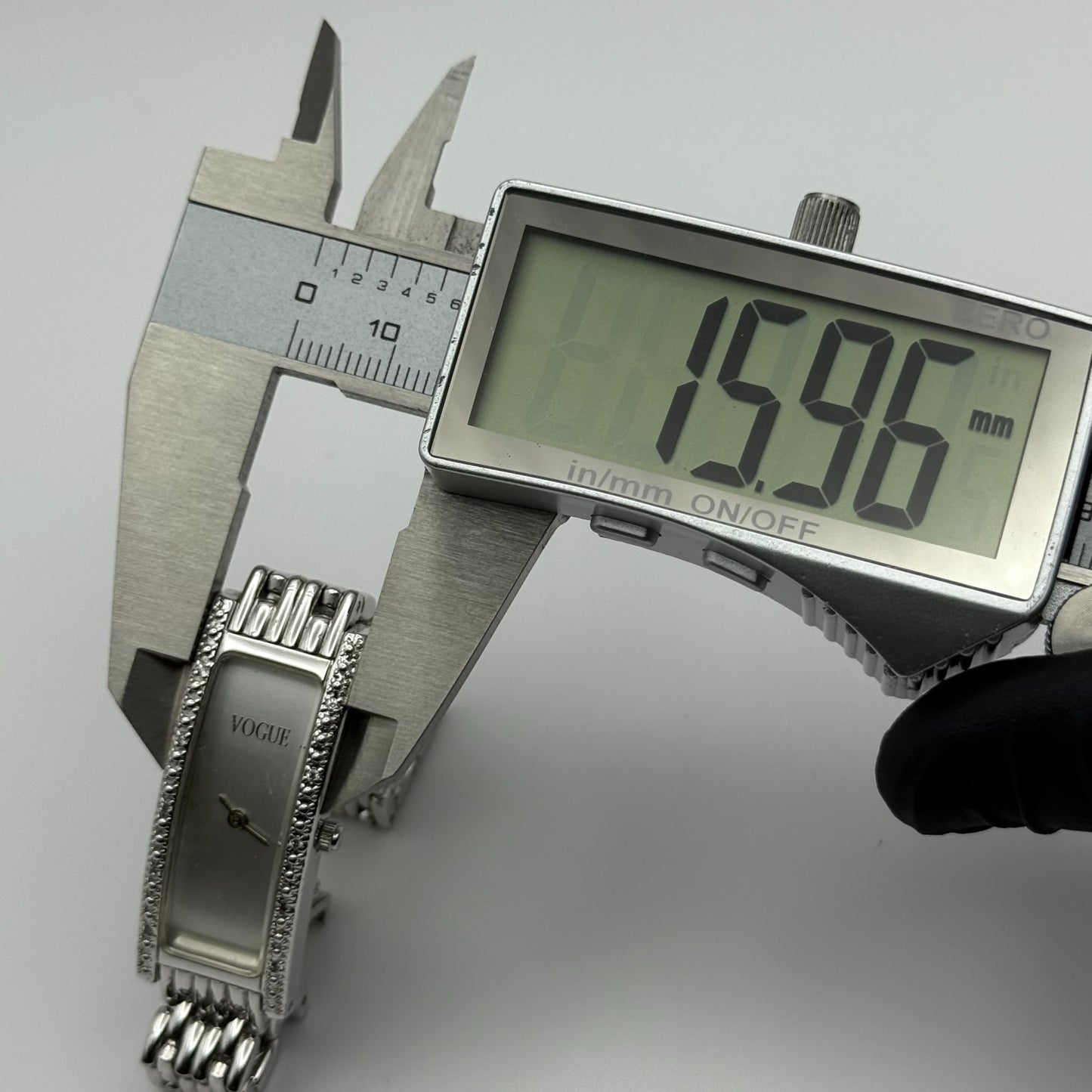 Vogue Ladies Quartz Watch Rectangular Silver Tone Bracelet 16mm PARTS REPAIR